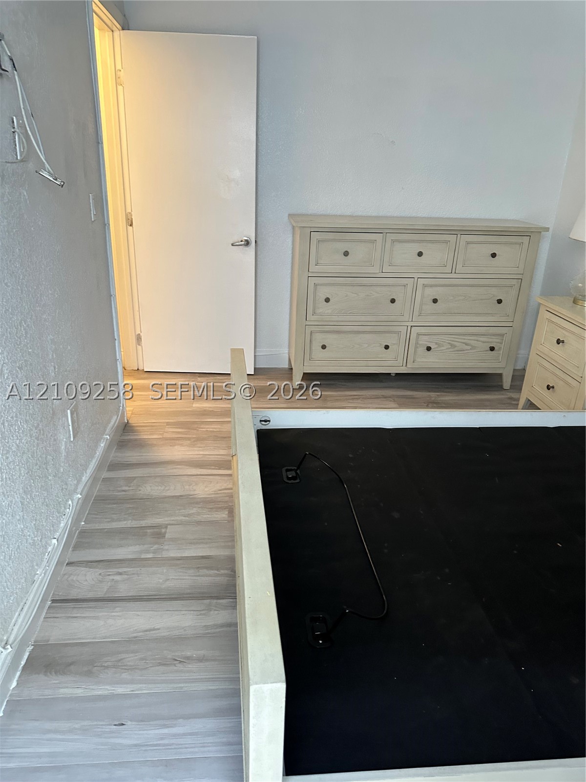 8401 Crespi Blvd #3, Miami Beach FL 33141