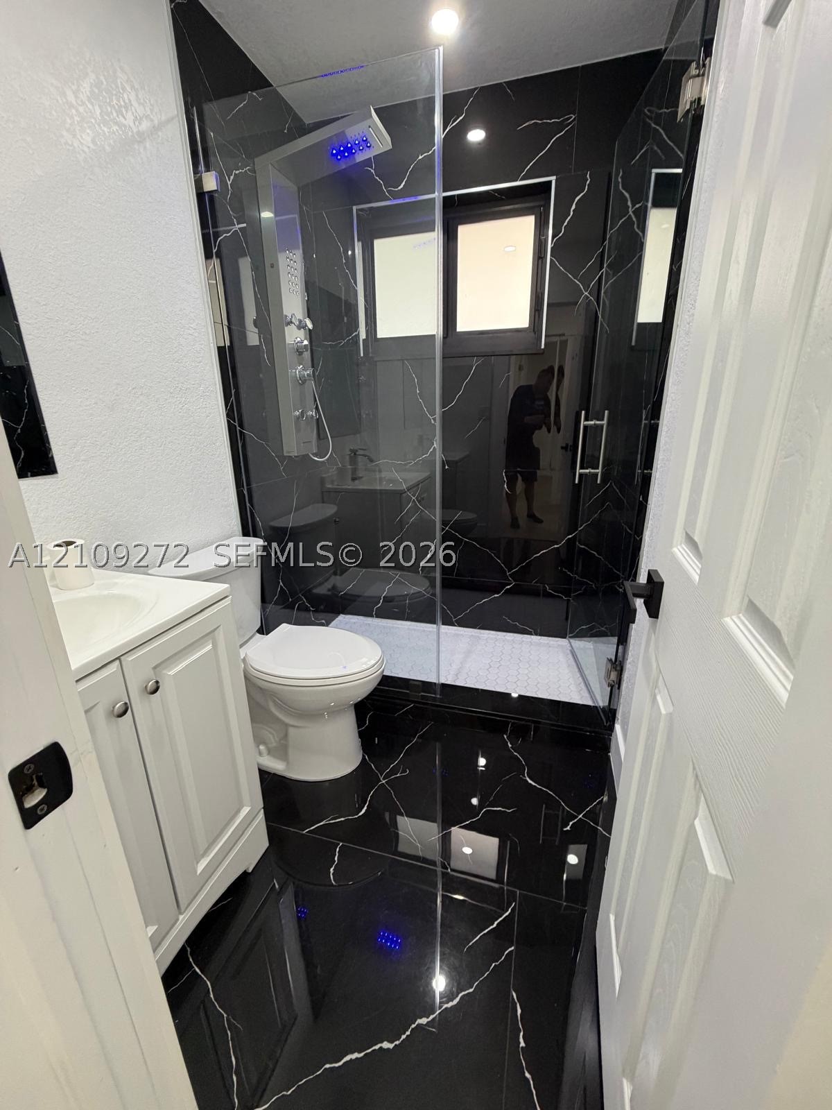 19311 Gulfstream Rd, Cutler Bay FL 33157