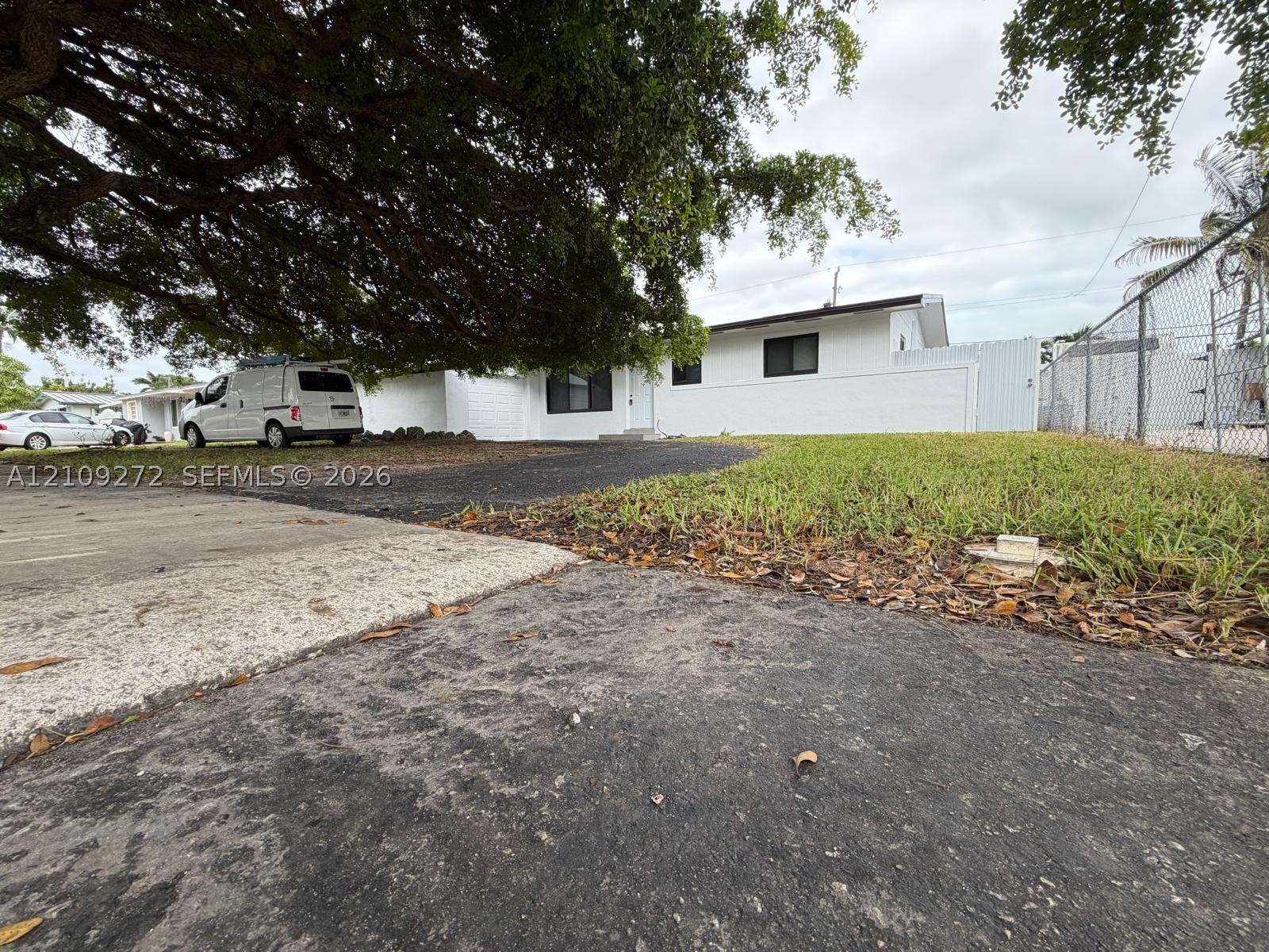 19311 Gulfstream Rd, Cutler Bay FL 33157