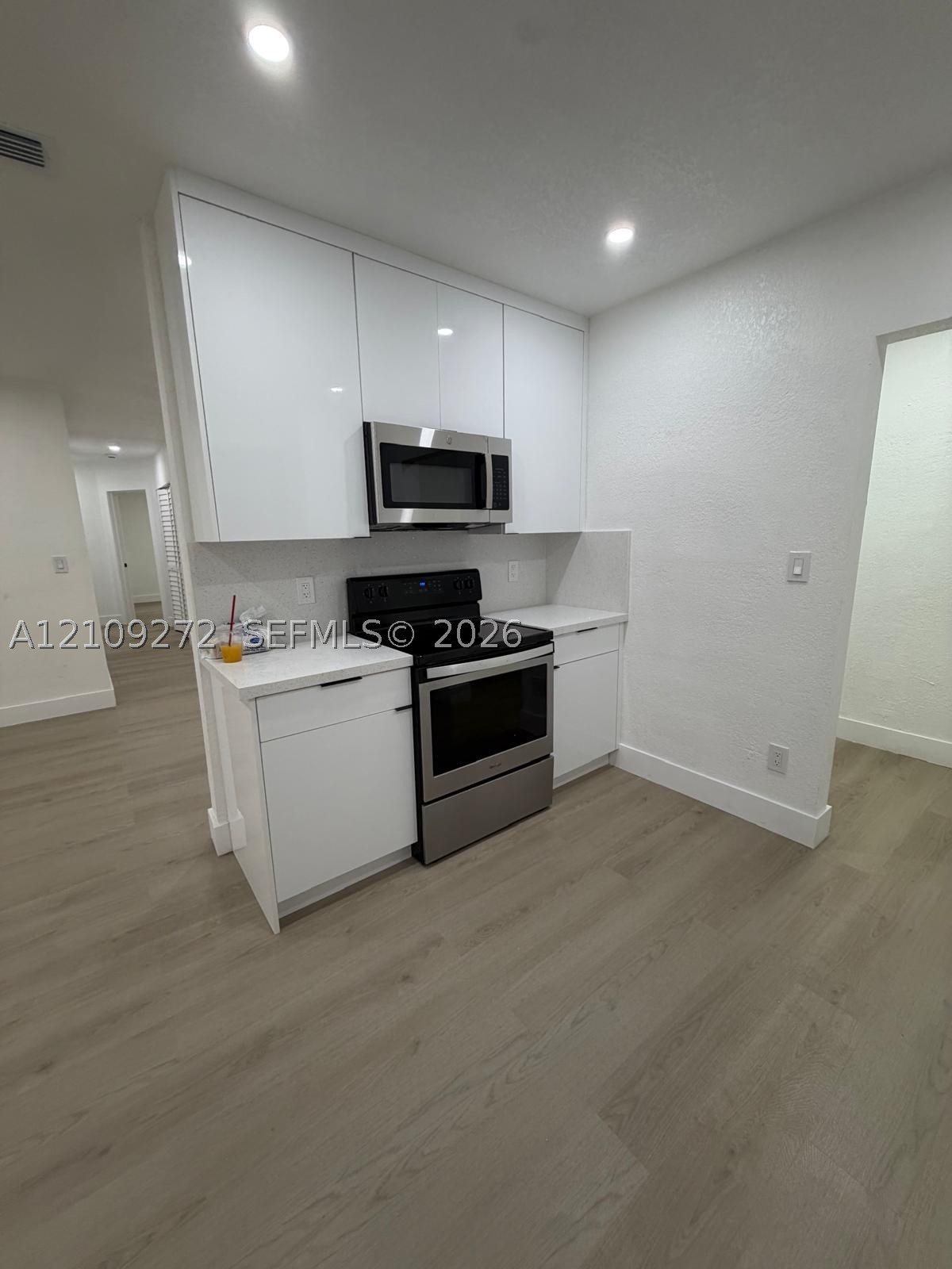 19311 Gulfstream Rd, Cutler Bay FL 33157