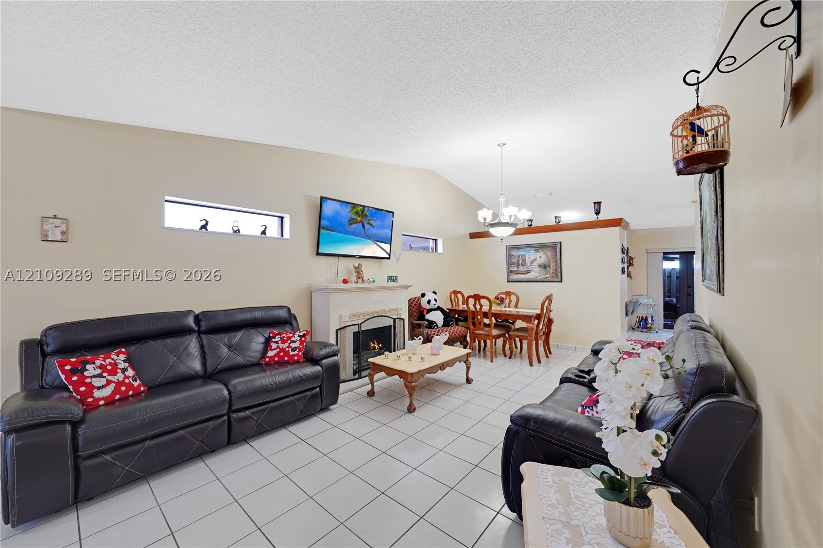 10241 NW 125th St, Hialeah Gardens FL 33018