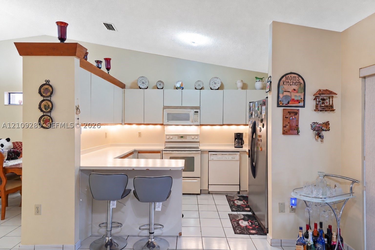 10241 NW 125th St, Hialeah Gardens FL 33018