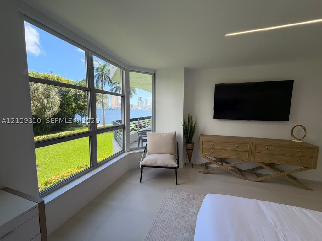 Aventura FL 33180 - A12109310