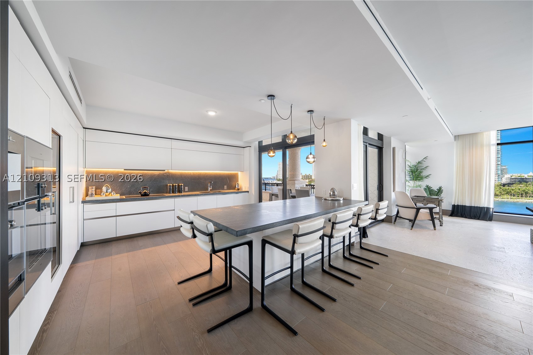 7083 Fisher Island Dr #7083, Miami Beach FL 33109