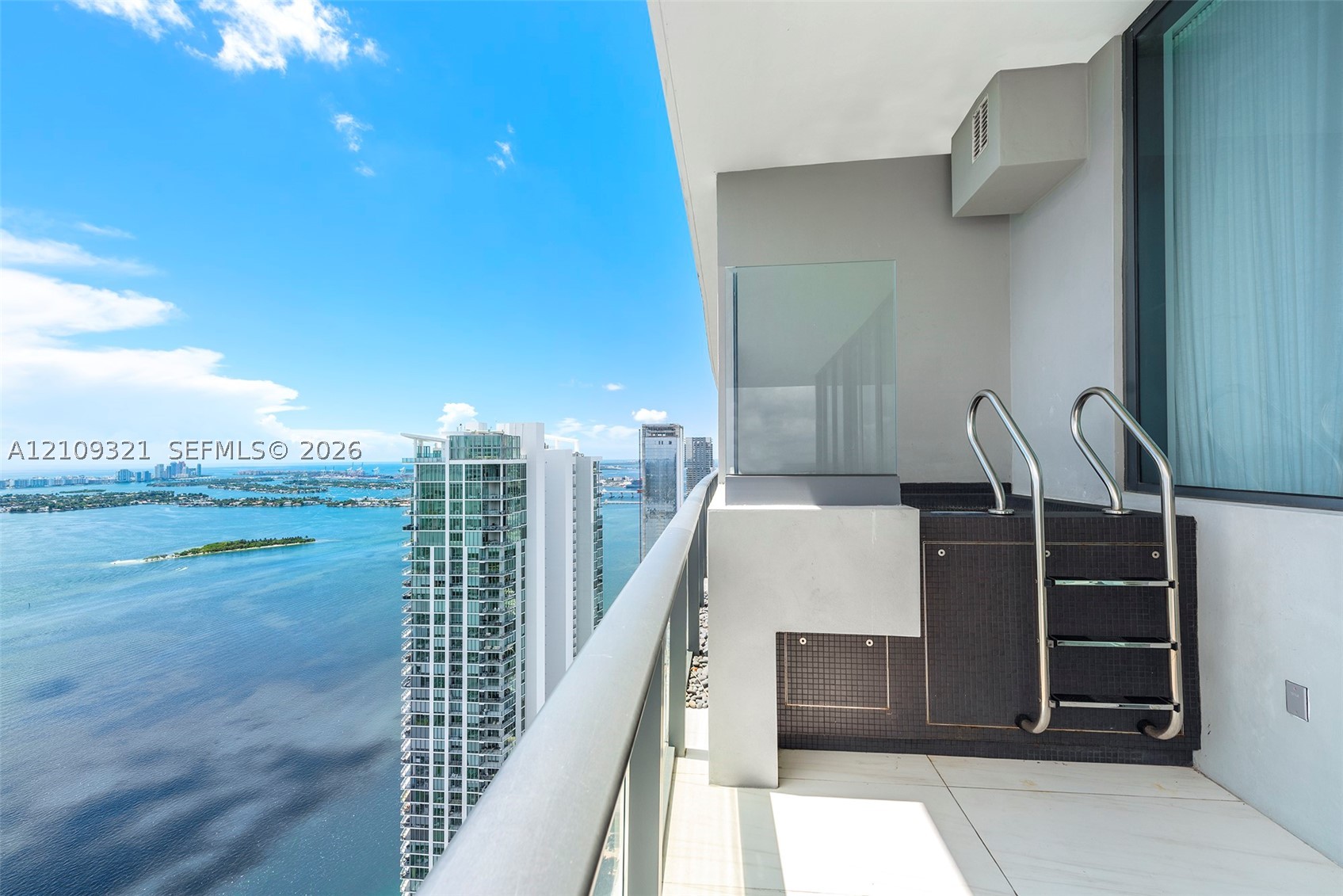 480 NE 31st St #PH5204, Miami FL 33137