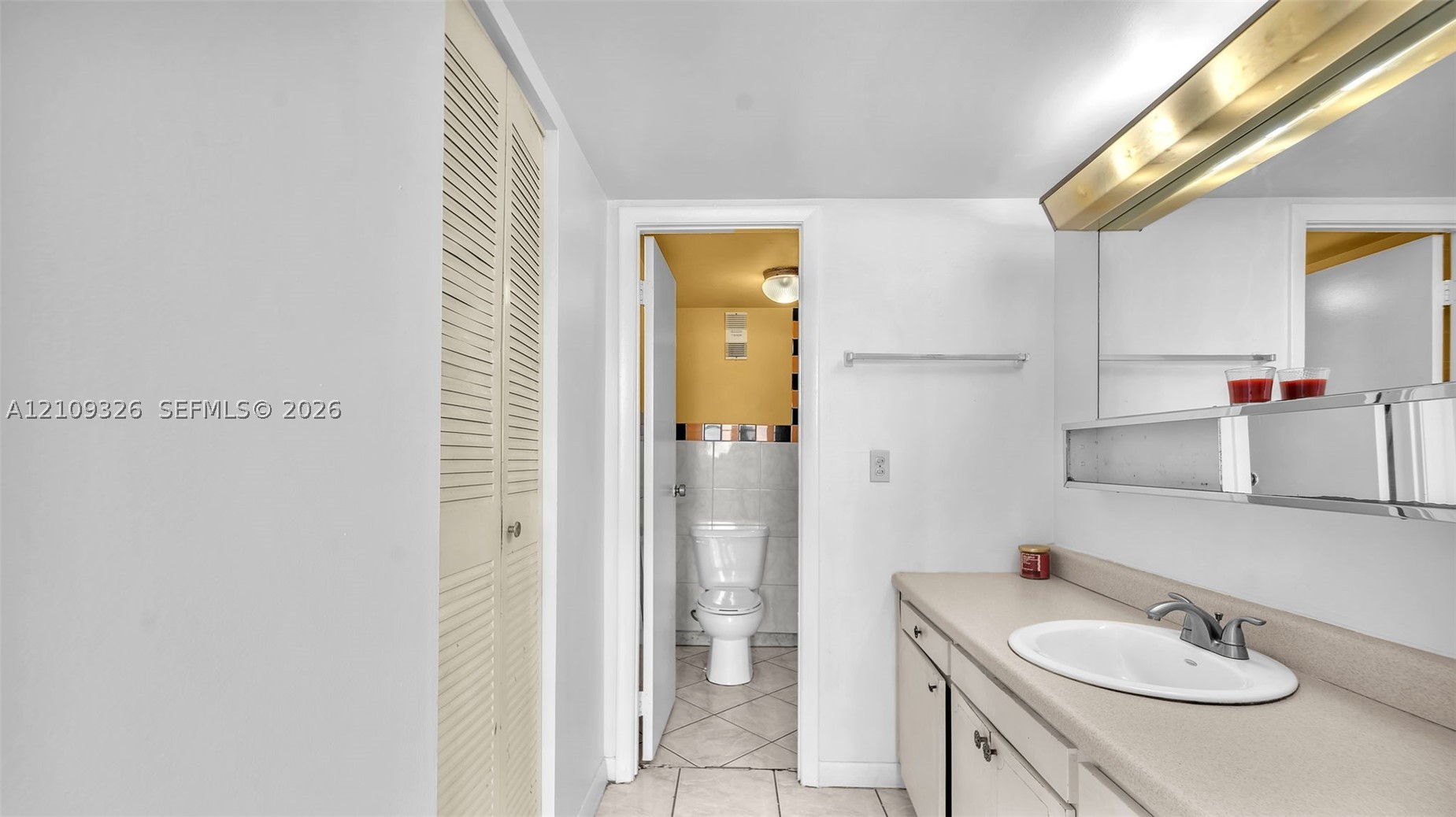 4675 W 18th Ct #612, Hialeah FL 33012
