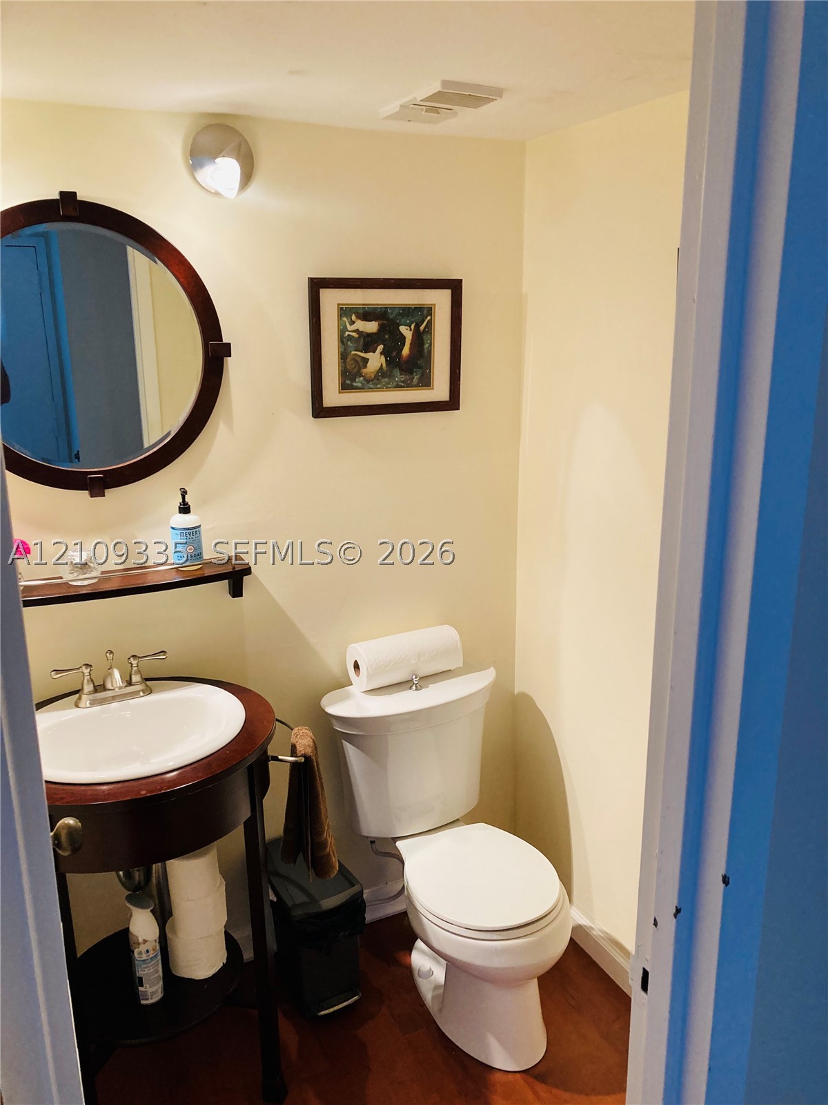 2333 Brickell Ave #2614, Miami FL 33129