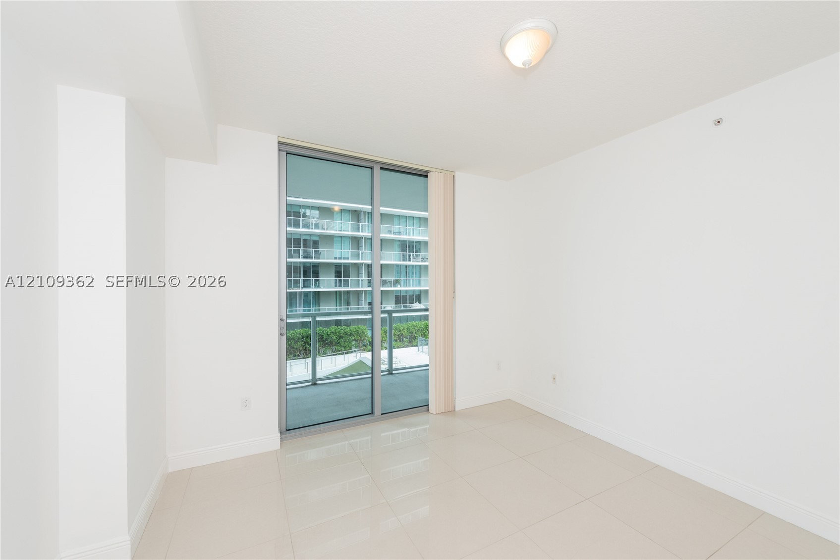 79 SW 12th St #1107-S, Miami FL 33130