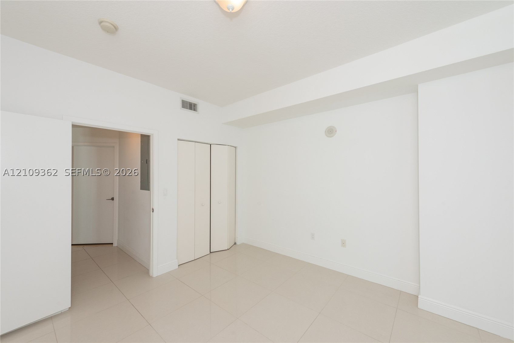 79 SW 12th St #1107-S, Miami FL 33130