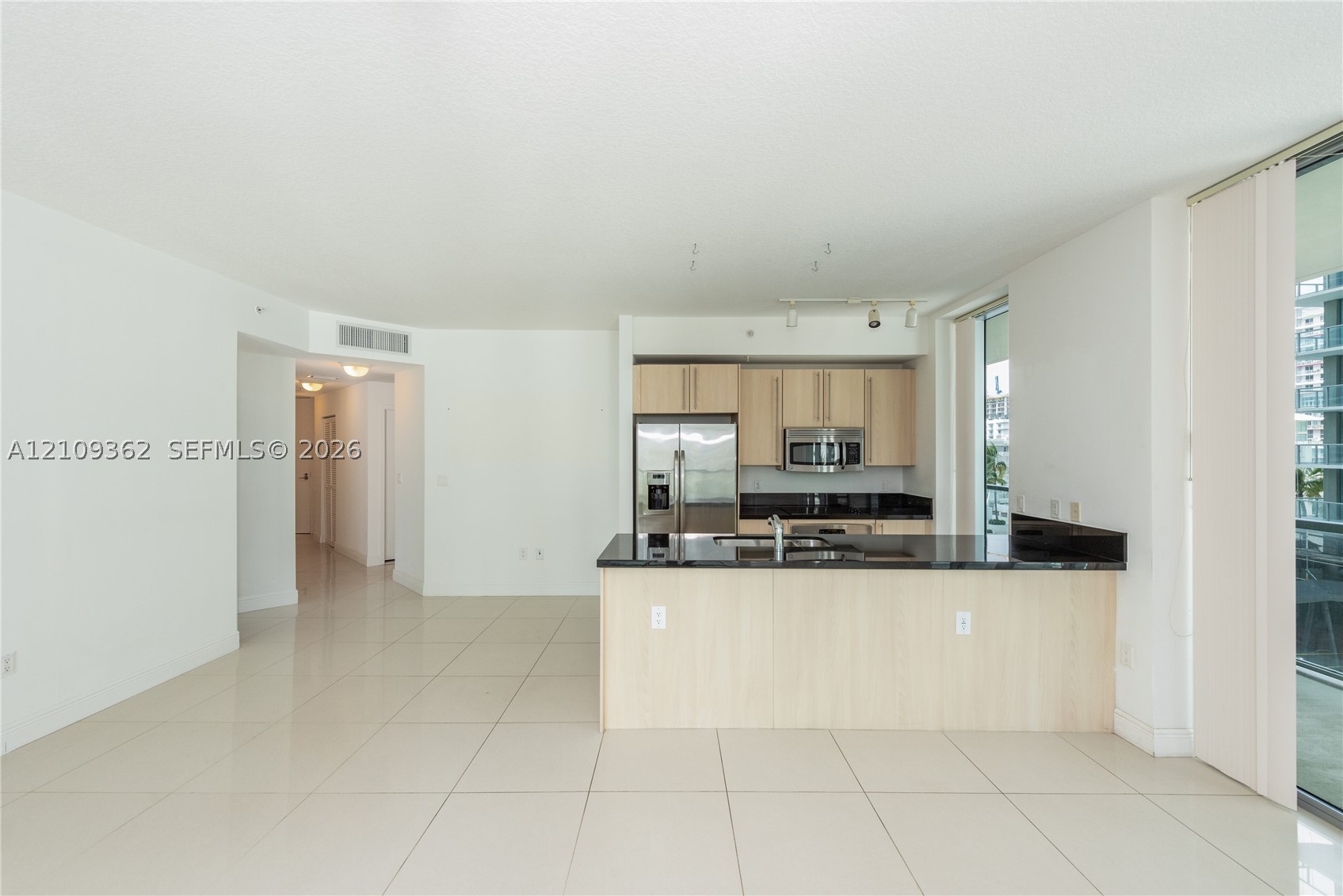 79 SW 12th St #1107-S, Miami FL 33130