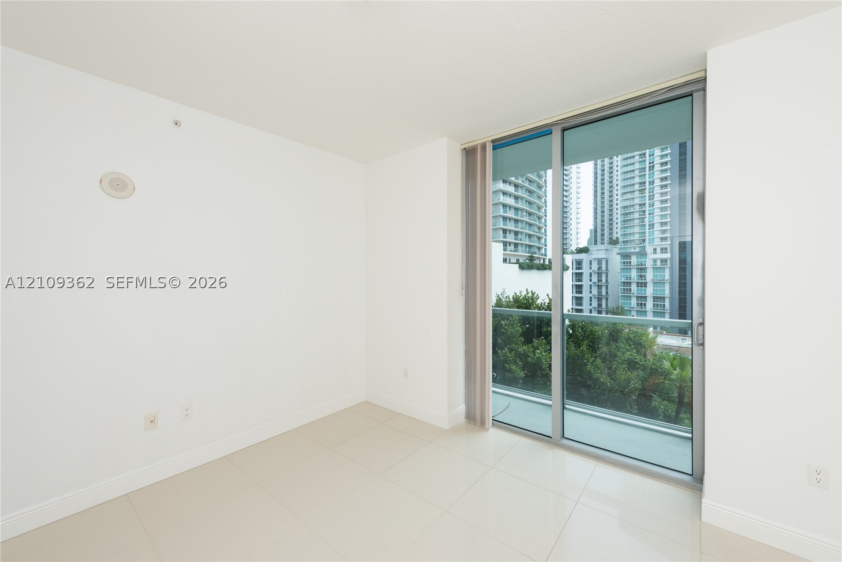 79 SW 12th St #1107-S, Miami FL 33130