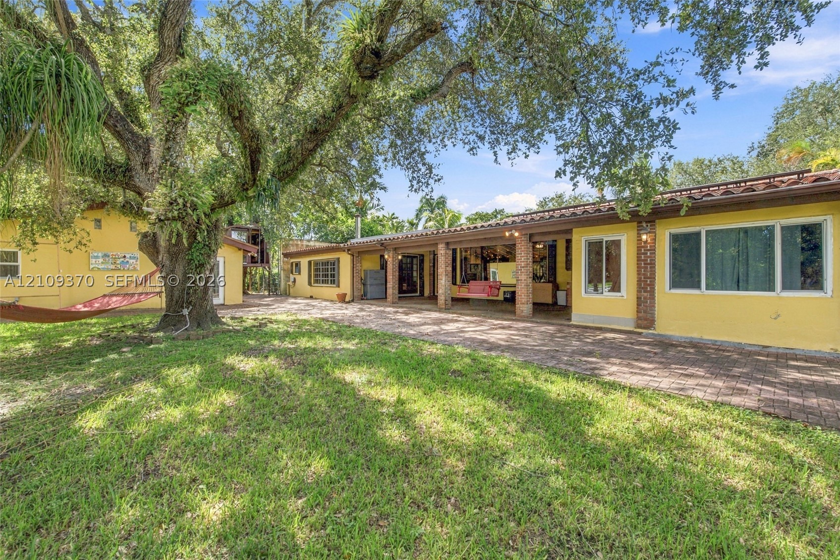 6445 SW 99th Ave, Miami FL 33173