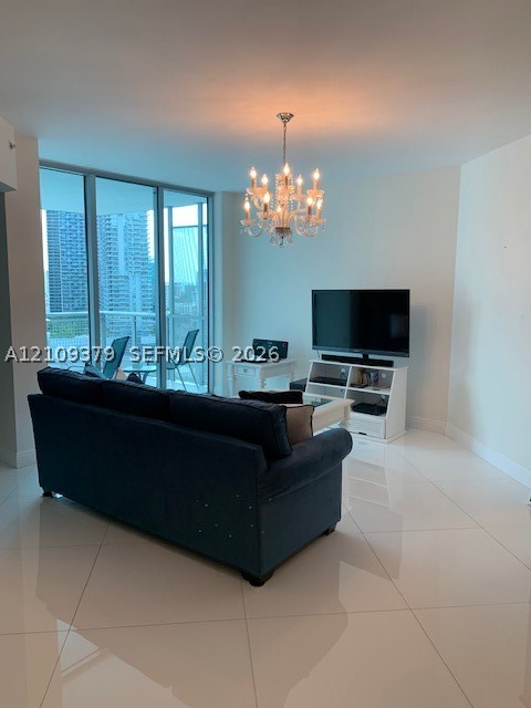 Miami FL 33130 - A12109379