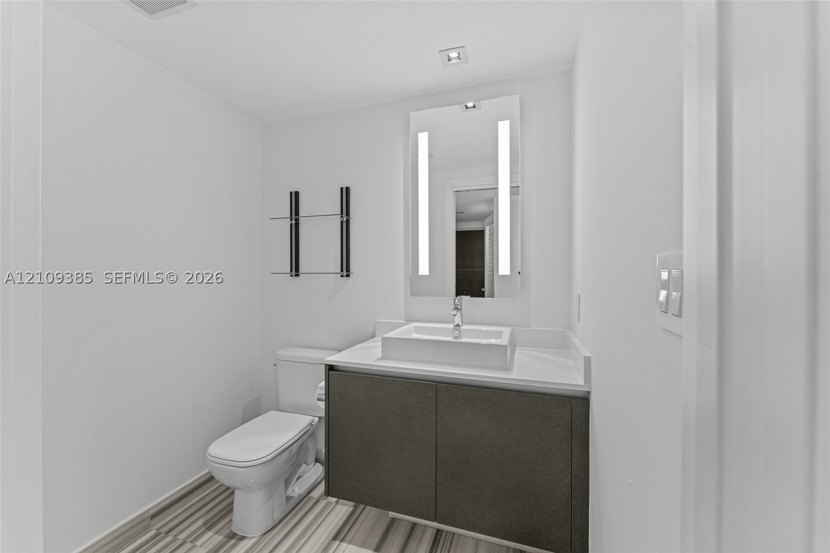 1451 Brickell Ave #1504, Miami FL 33131