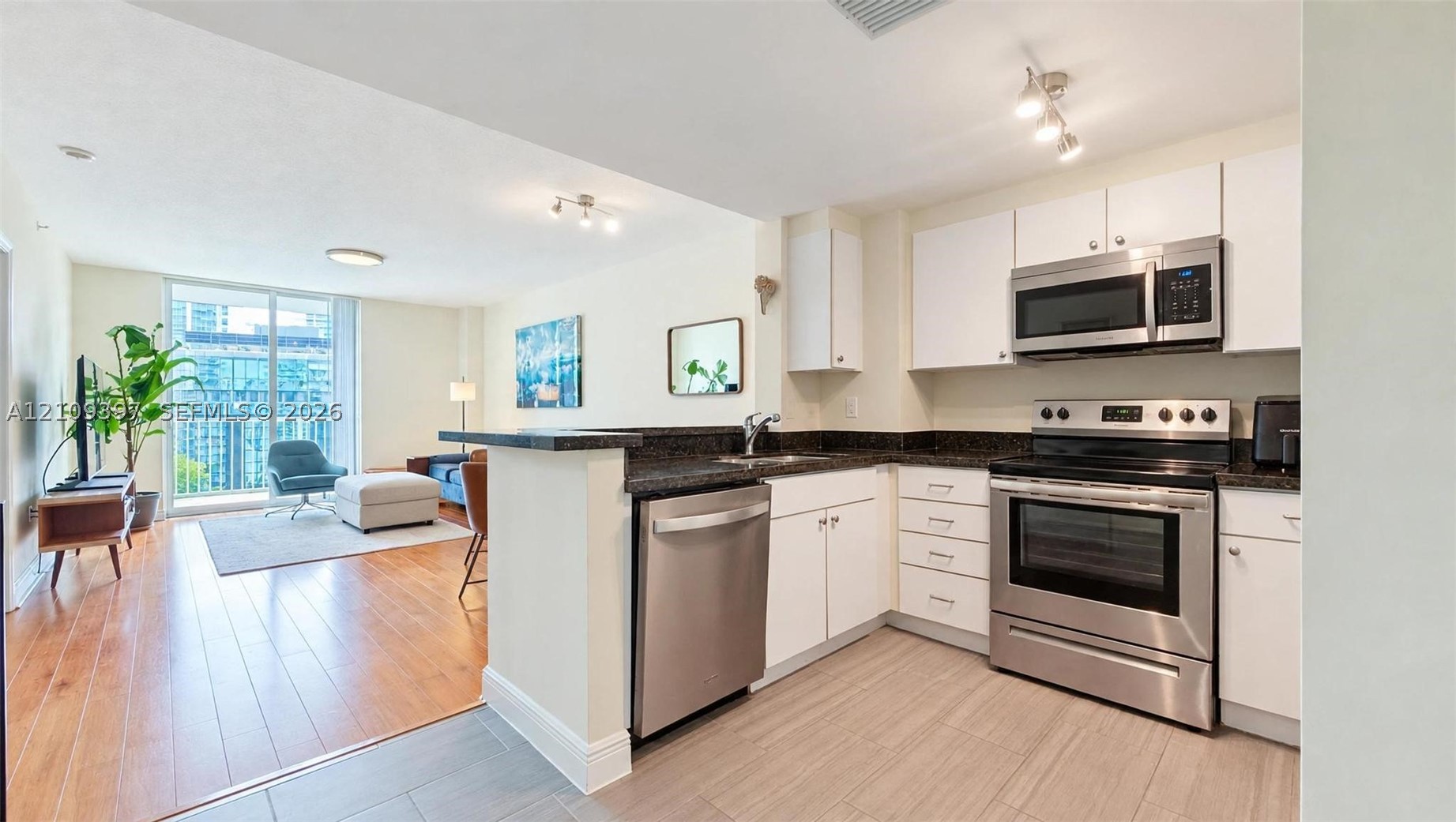 1250 S Miami Ave #2010, Miami FL 33130
