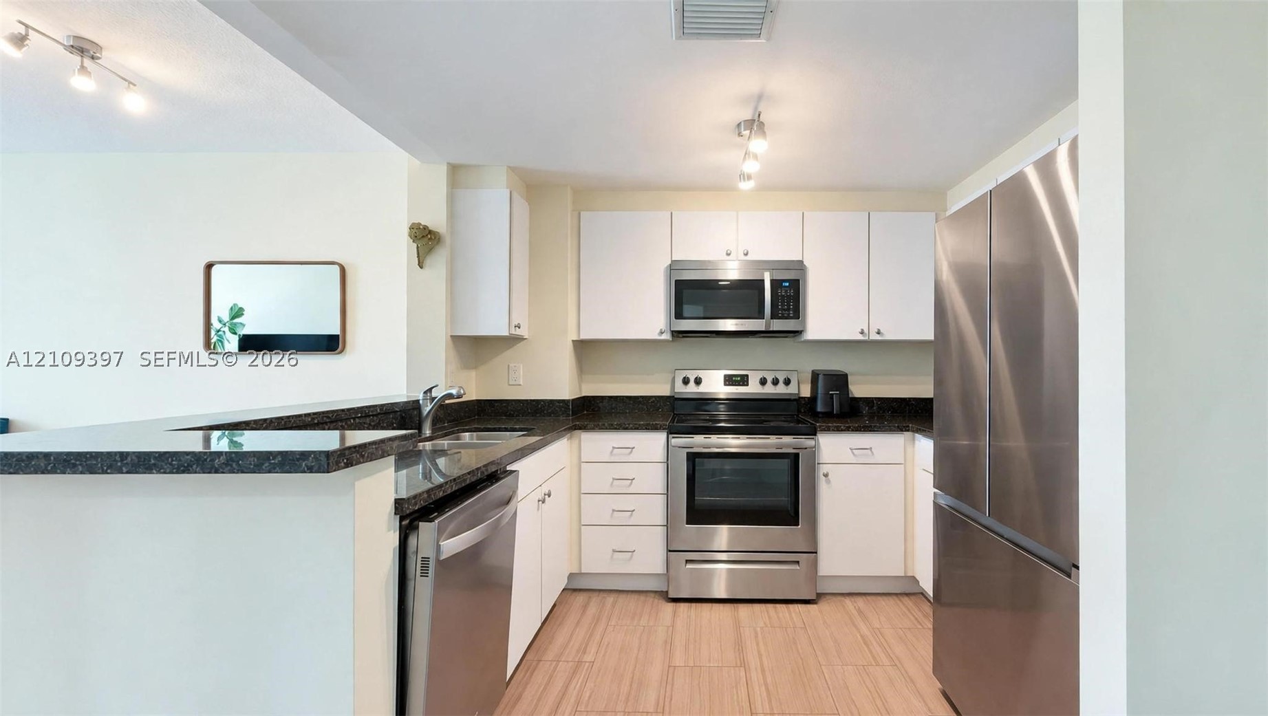 1250 S Miami Ave #2010, Miami FL 33130
