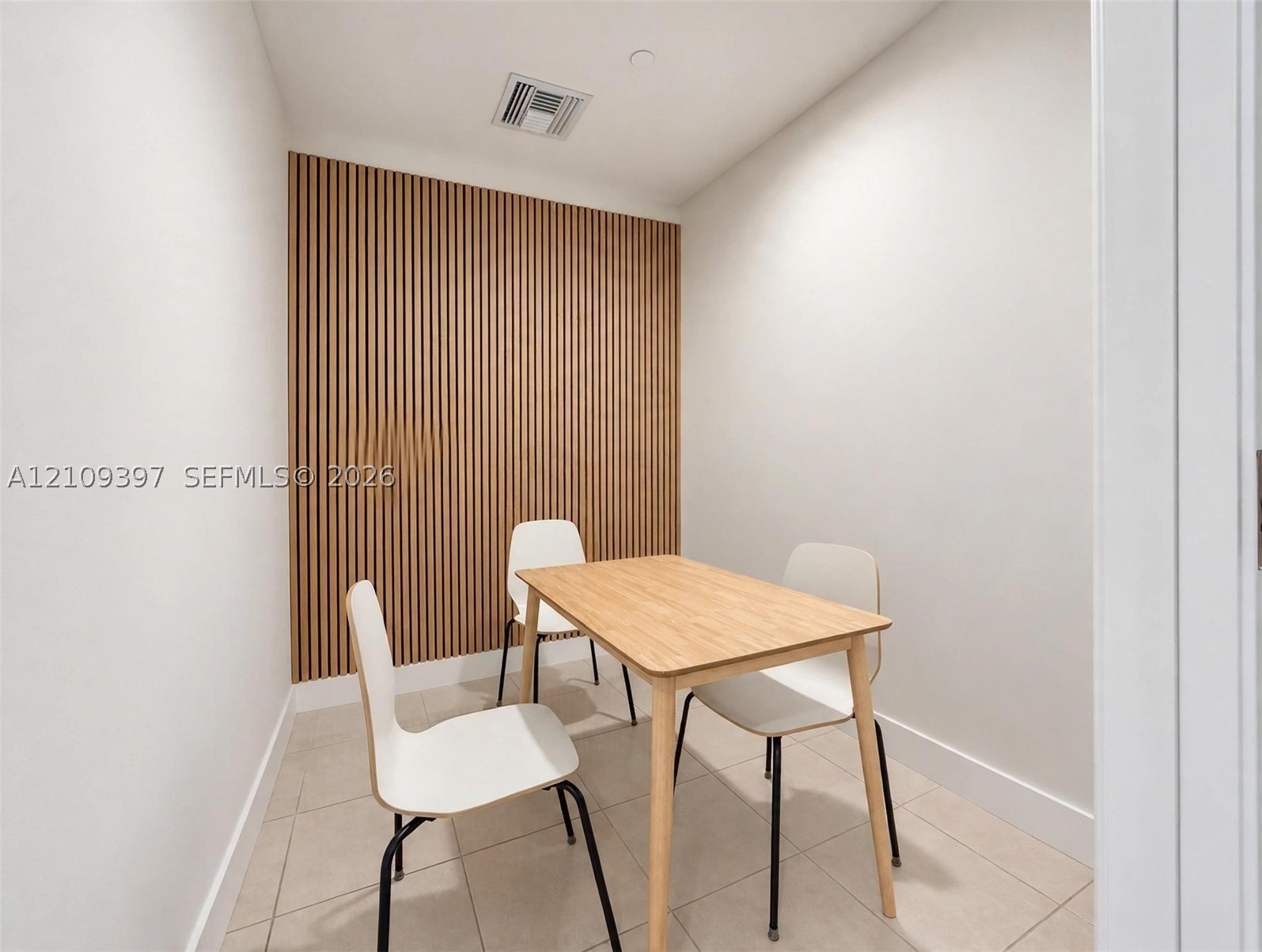 1250 S Miami Ave #2010, Miami FL 33130