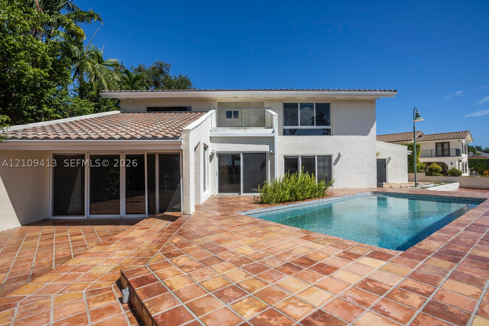 3226 NE 168th St, North Miami Beach FL 33160