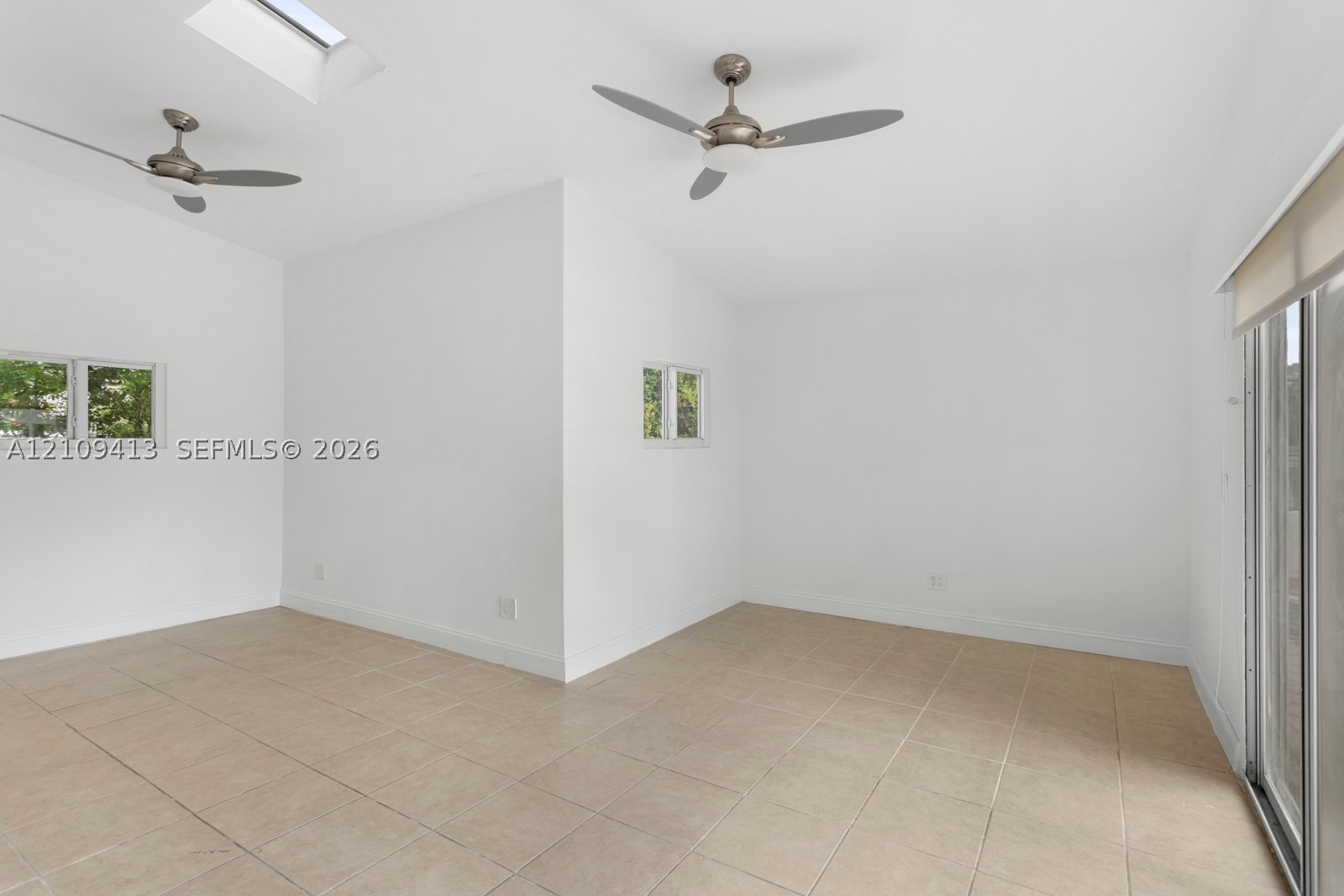 3226 NE 168th St, North Miami Beach FL 33160