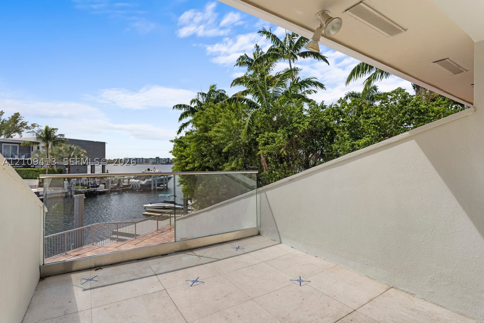 3226 NE 168th St, North Miami Beach FL 33160