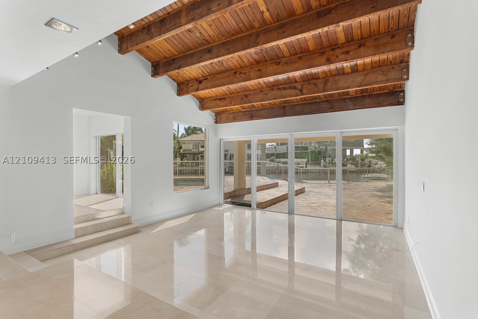 3226 NE 168th St, North Miami Beach FL 33160