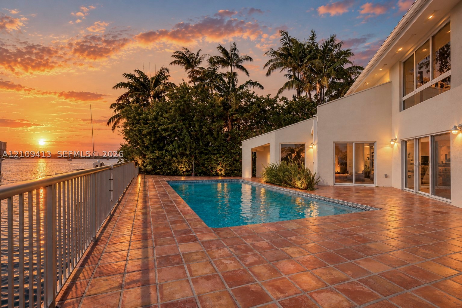 3226 NE 168th St, North Miami Beach FL 33160