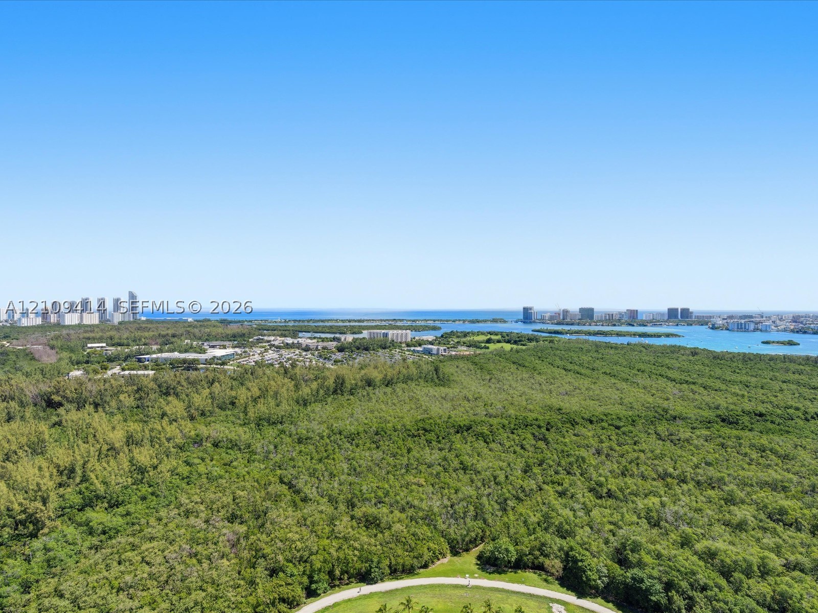 2411 Laguna circle #3101, North Miami FL 33181