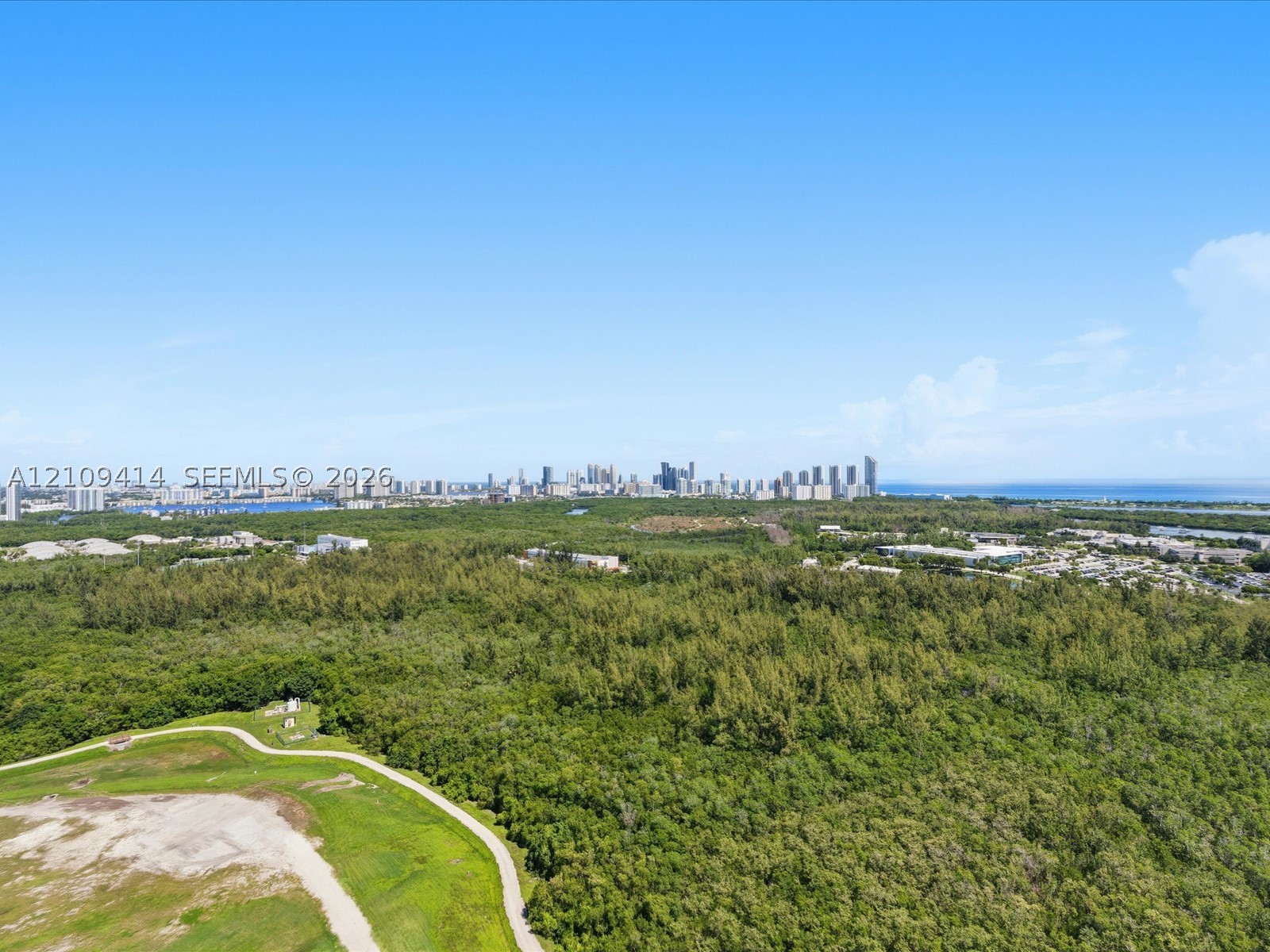 2411 Laguna circle #3101, North Miami FL 33181