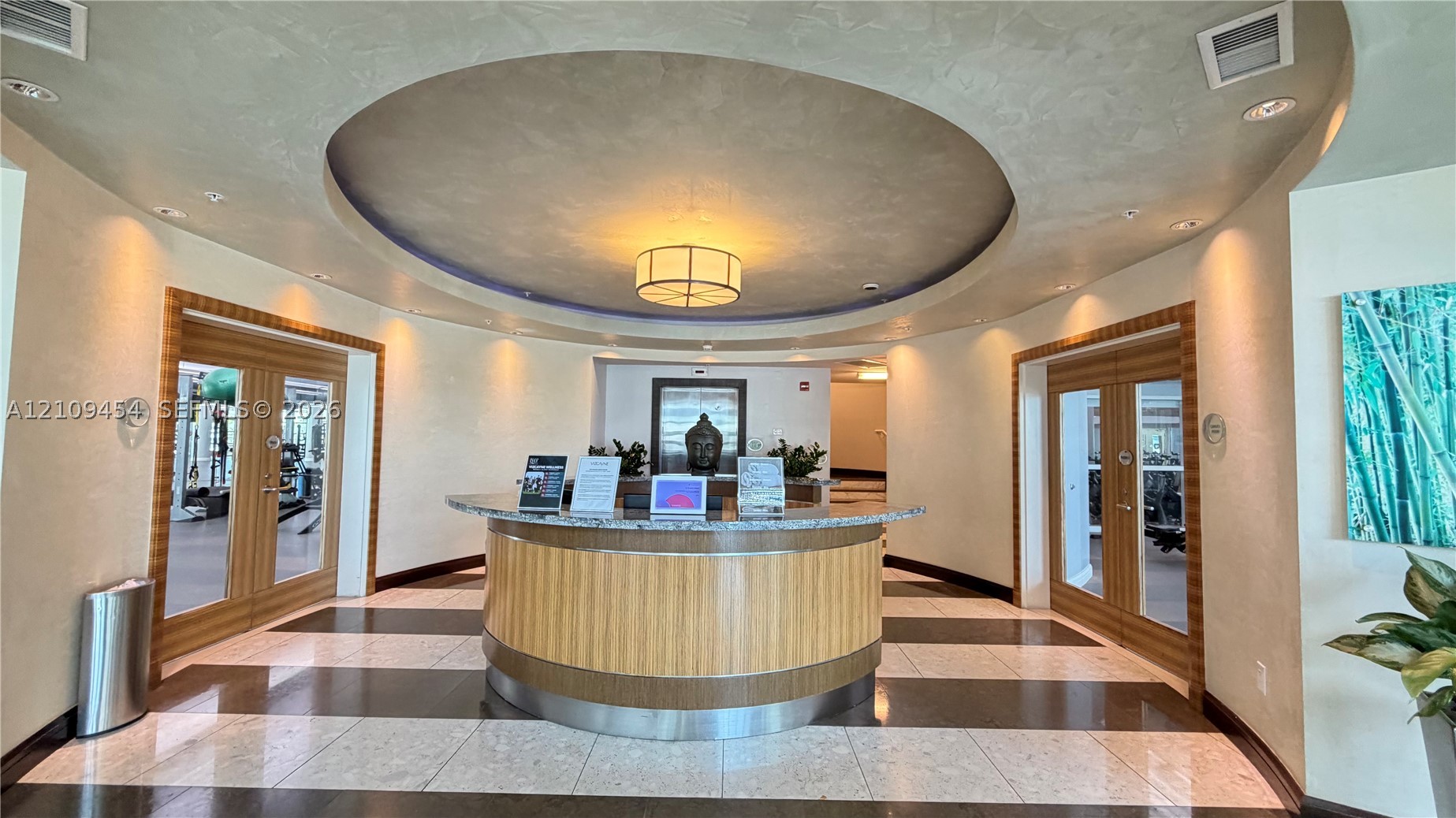244 Biscayne Blvd #2807, Miami FL 33132