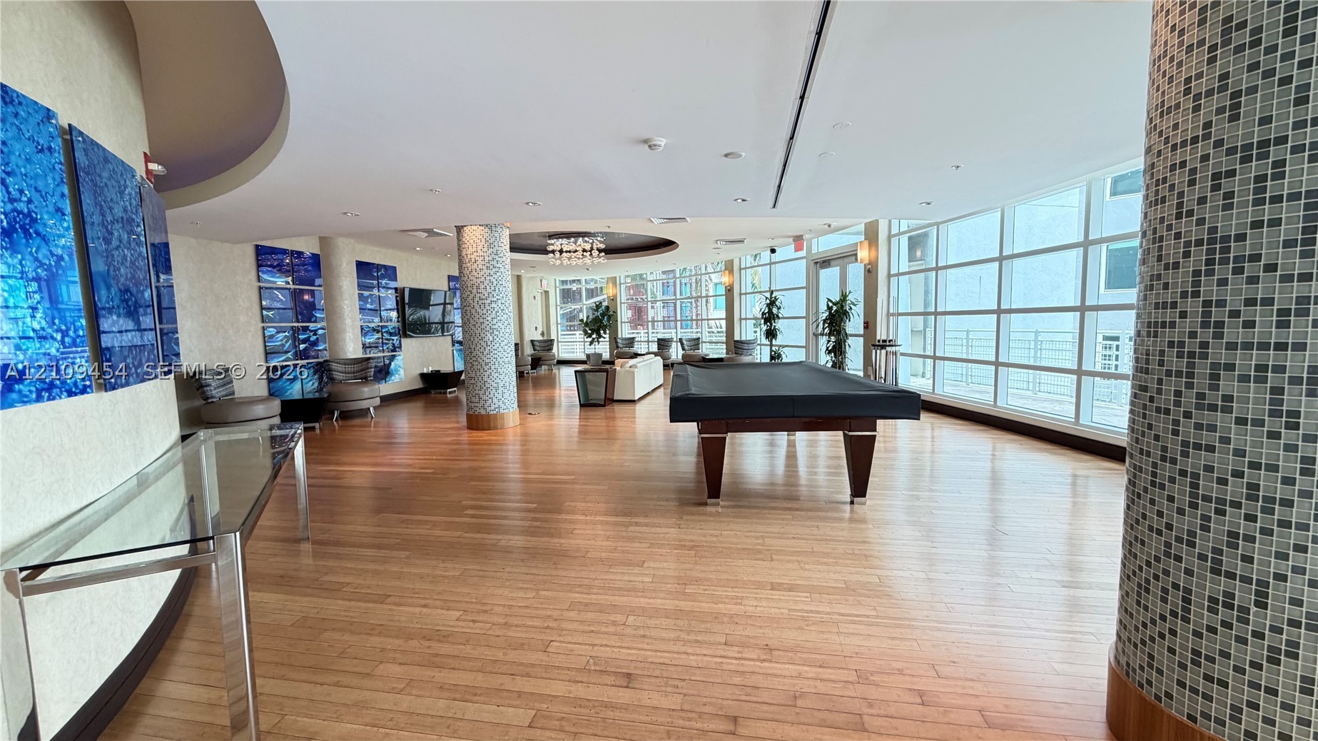 244 Biscayne Blvd #2807, Miami FL 33132