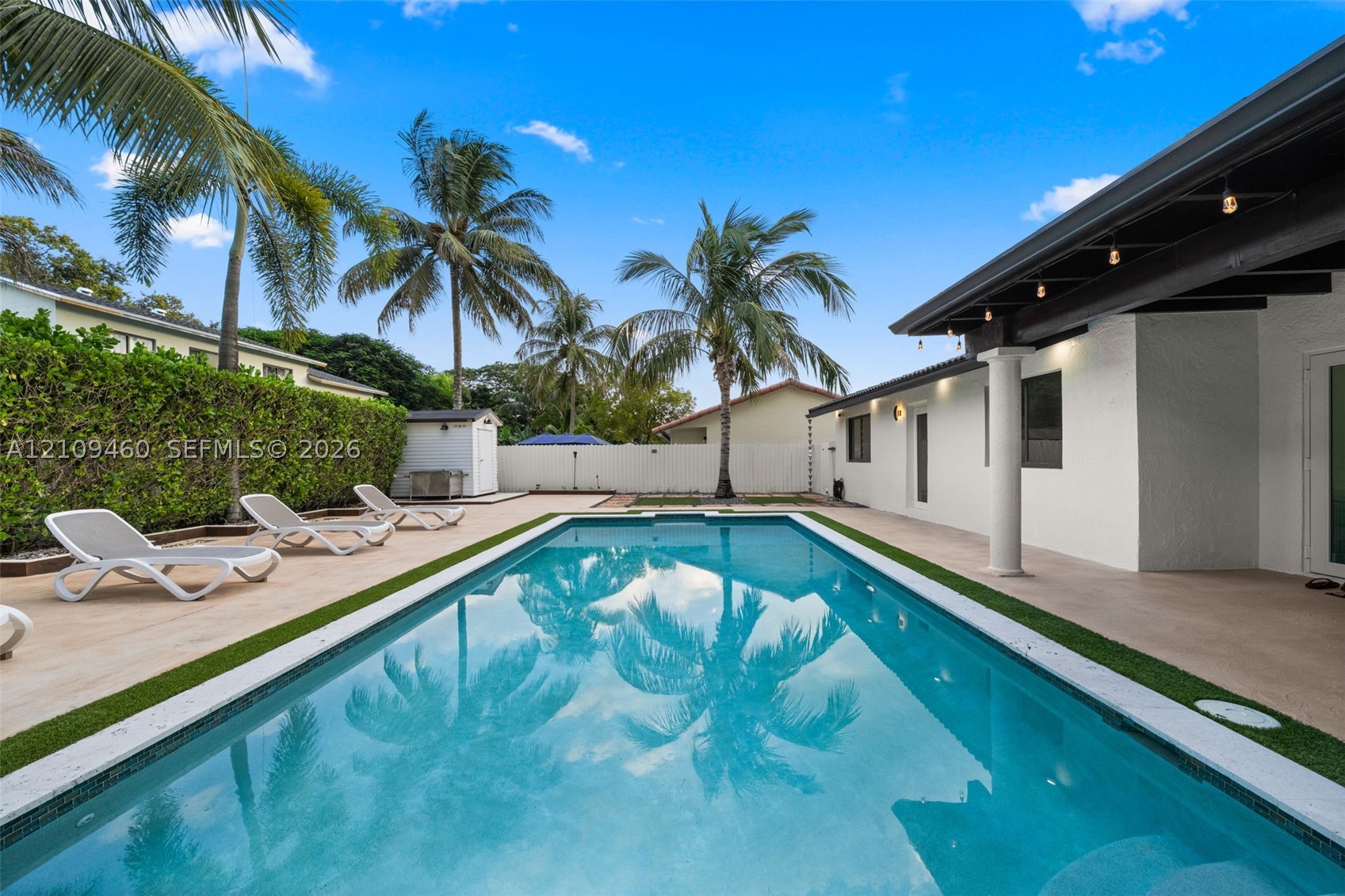 15245 SW 99th Ct, Miami FL 33157