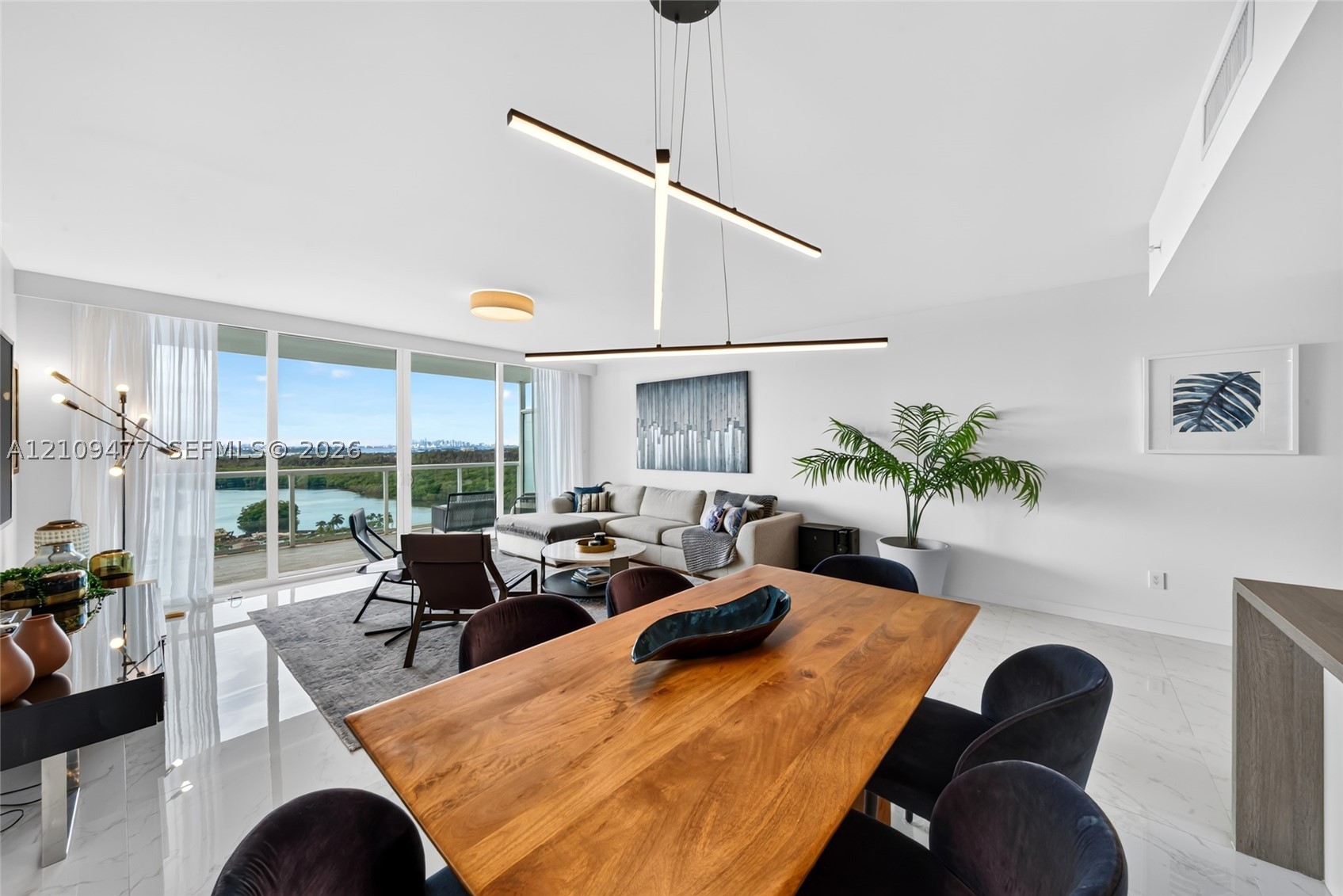 400 Sunny Isles Blvd #1904, Sunny Isles Beach FL 33160