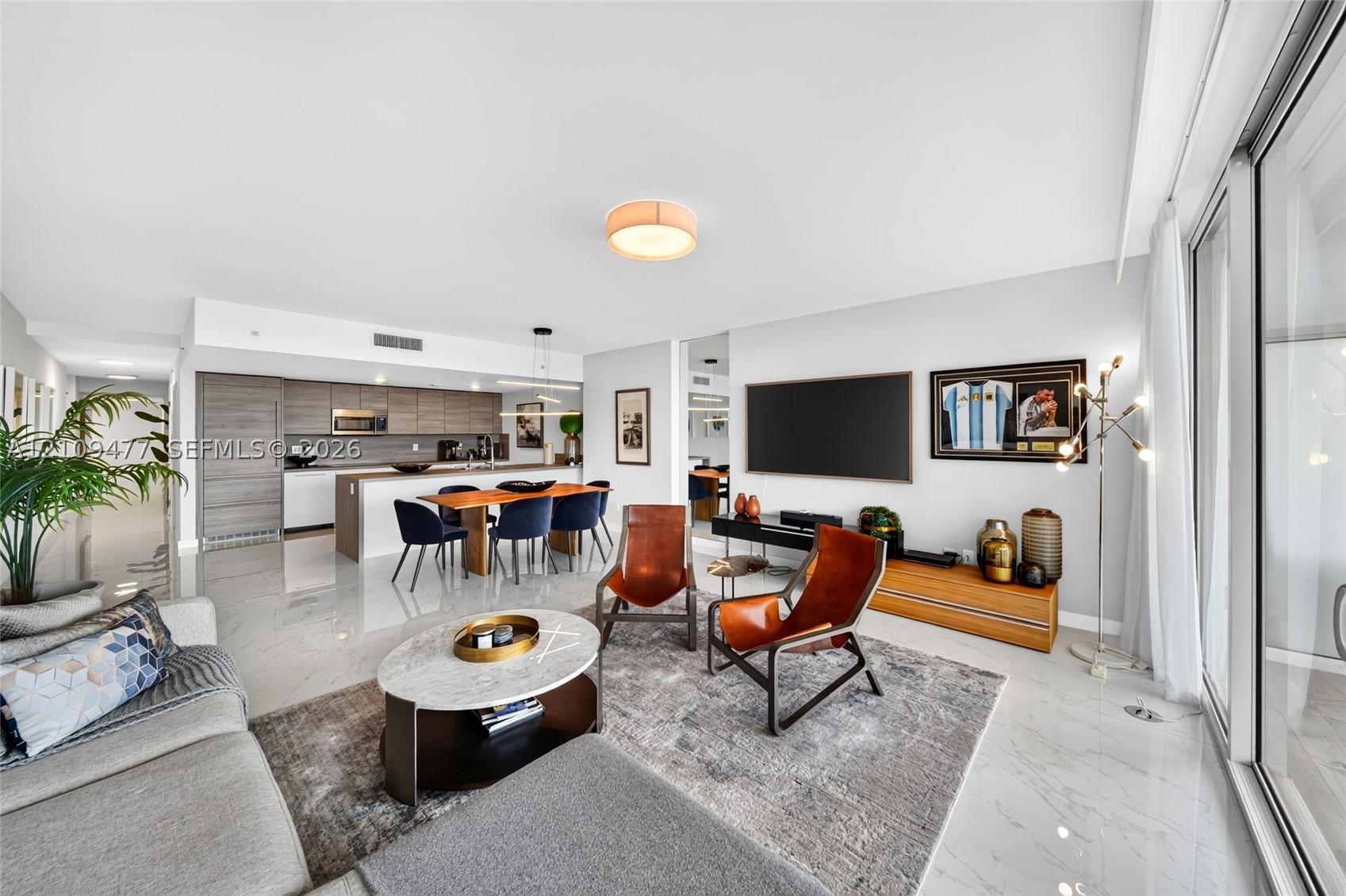 400 Sunny Isles Blvd #1904, Sunny Isles Beach FL 33160