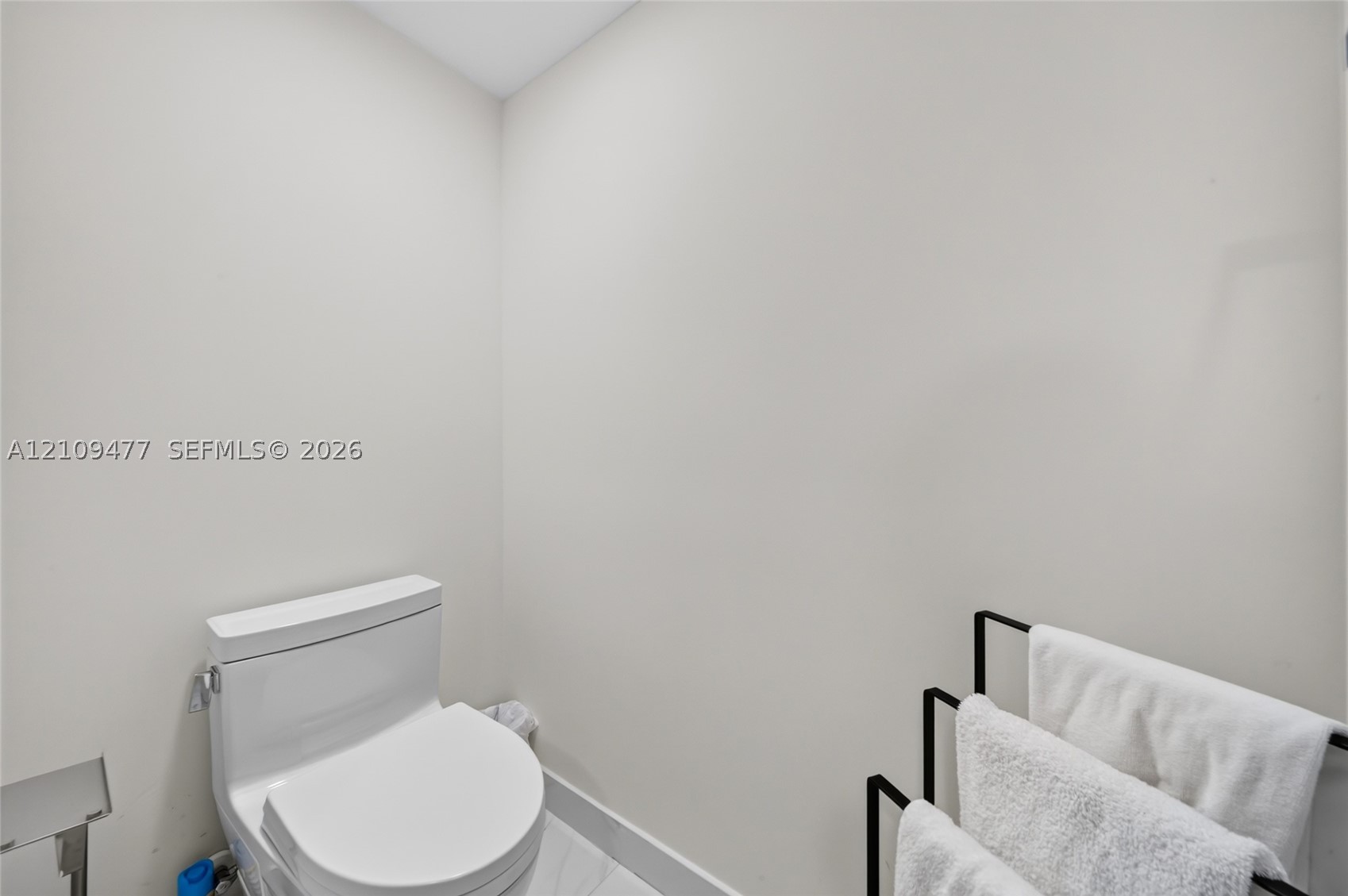 400 Sunny Isles Blvd #1904, Sunny Isles Beach FL 33160