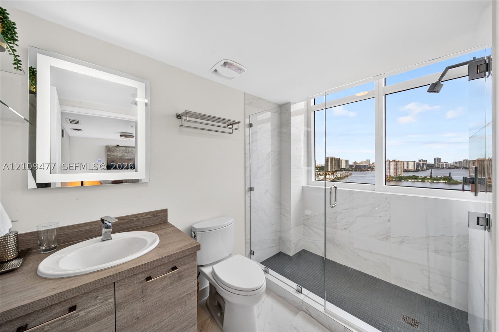 400 Sunny Isles Blvd #1904, Sunny Isles Beach FL 33160
