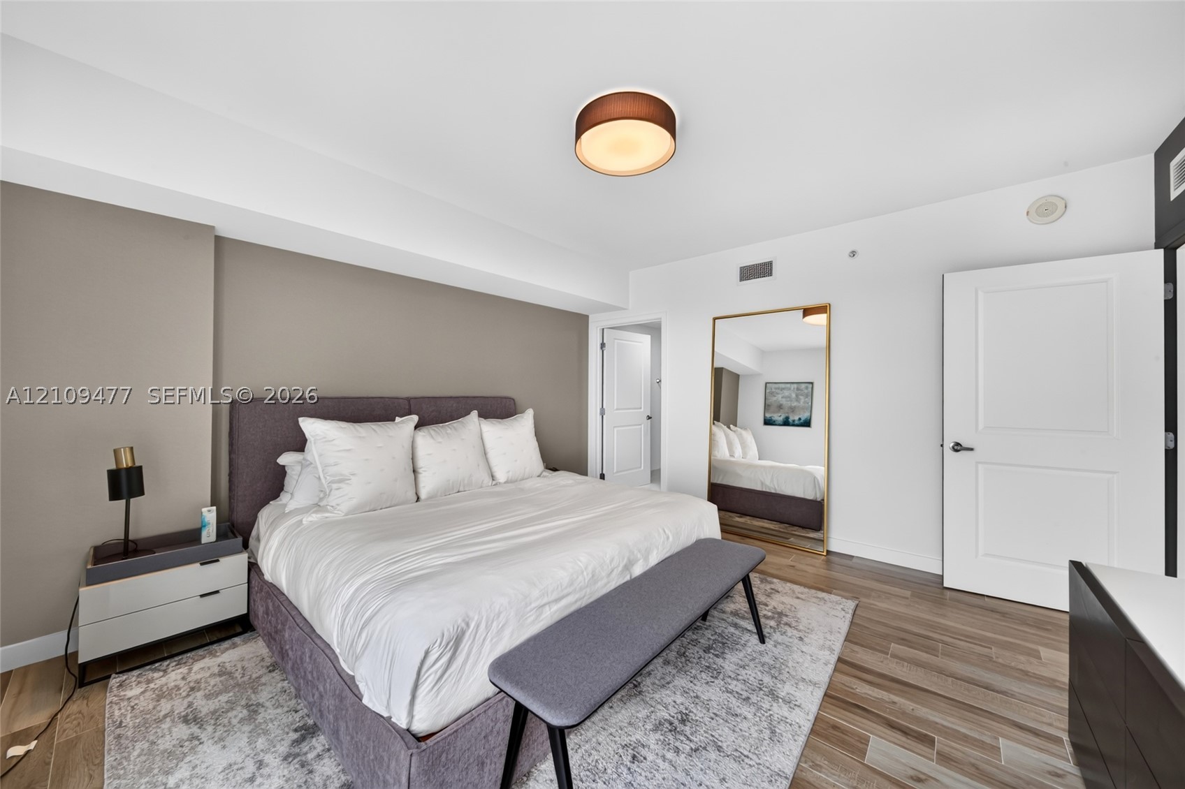 400 Sunny Isles Blvd #1904, Sunny Isles Beach FL 33160