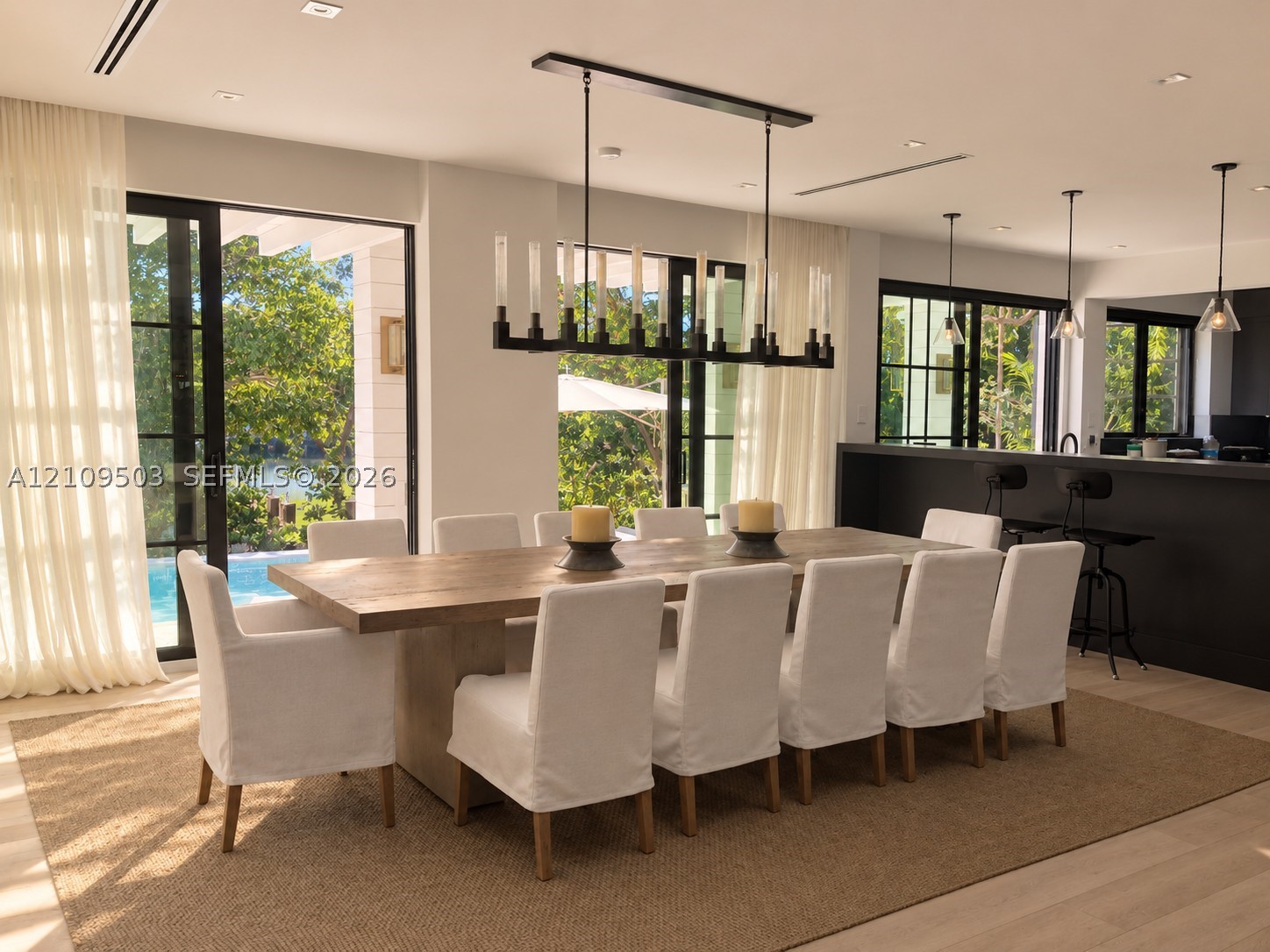 7230 E Lago Dr, Coral Gables FL 33143