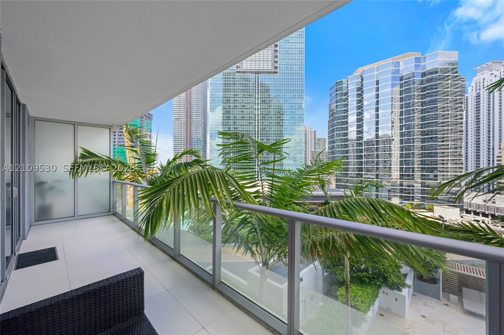 1300 Brickell Bay Dr #1600, Miami FL 33131