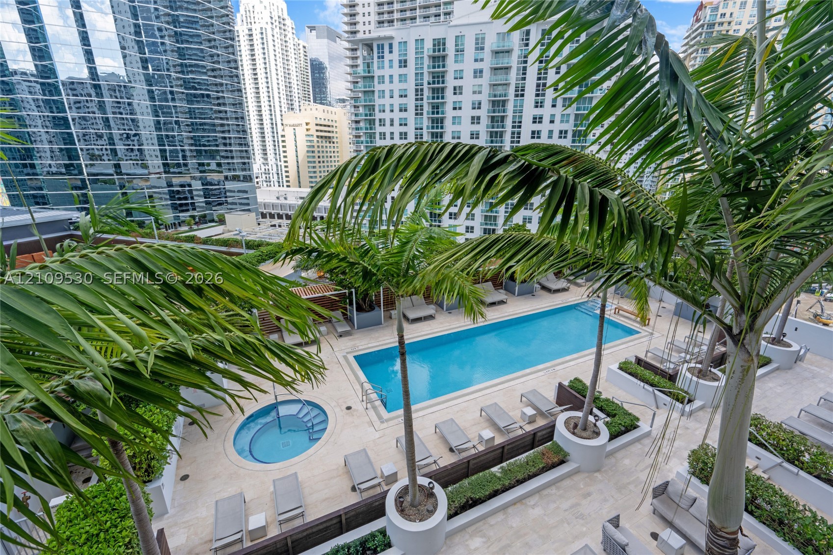 1300 Brickell Bay Dr #1600, Miami FL 33131