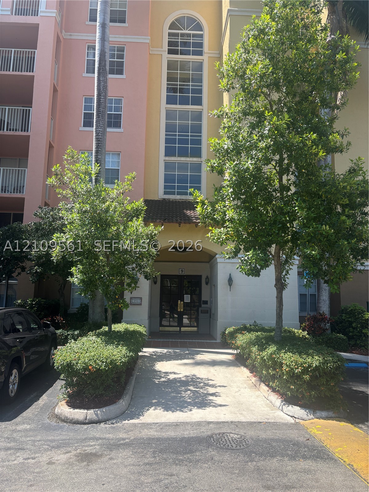 19501 E Country Club Dr #9506, Aventura FL 33180