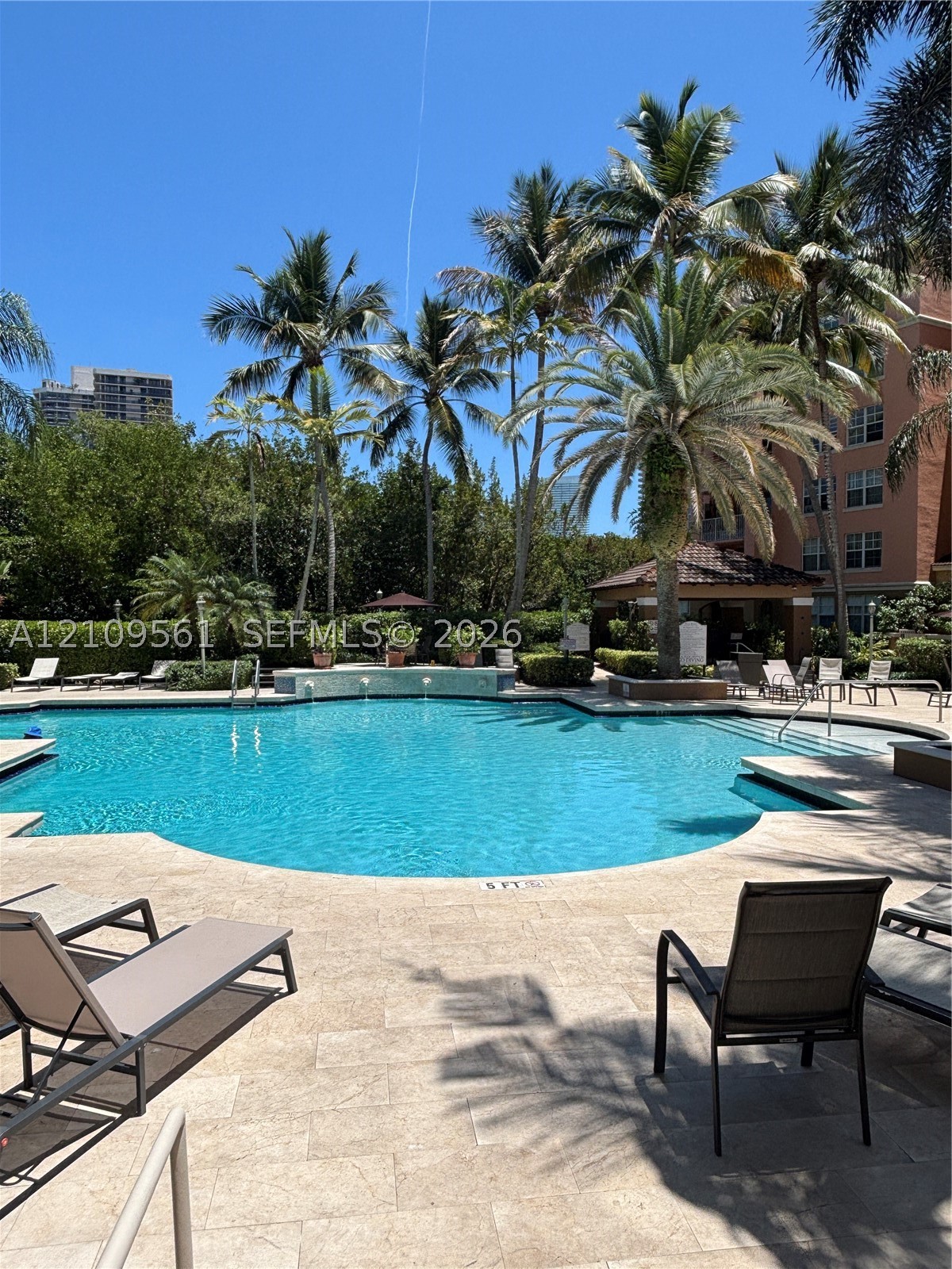 19501 E Country Club Dr #9506, Aventura FL 33180