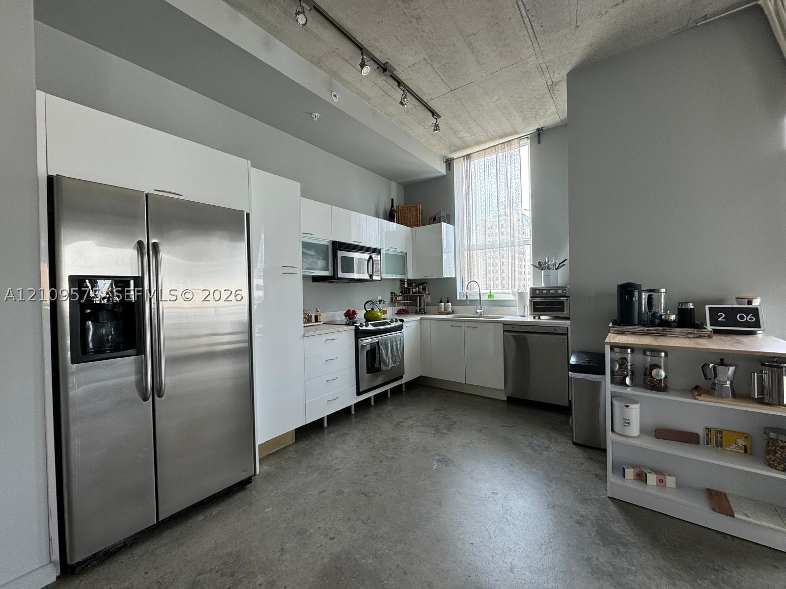133 NE 2nd Ave #713, Miami FL 33132