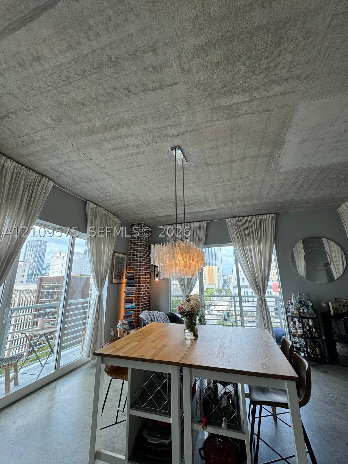 133 NE 2nd Ave #713, Miami FL 33132