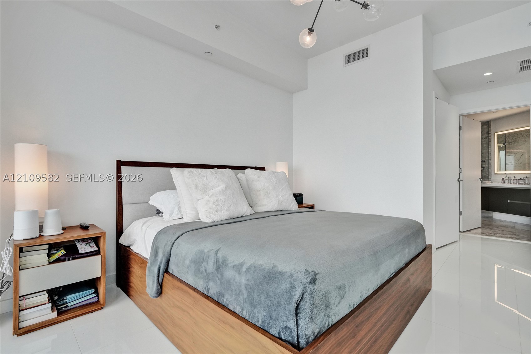851 NE 1st Ave #3506, Miami FL 33132