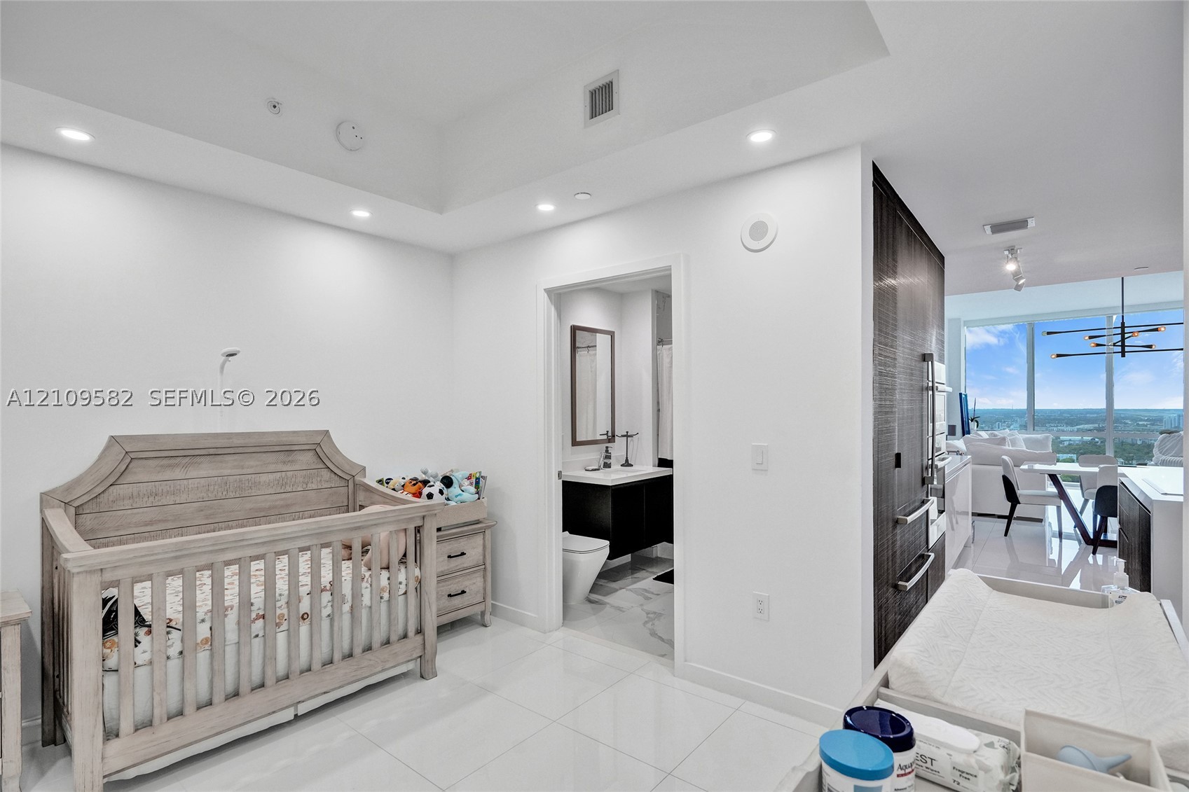851 NE 1st Ave #3506, Miami FL 33132