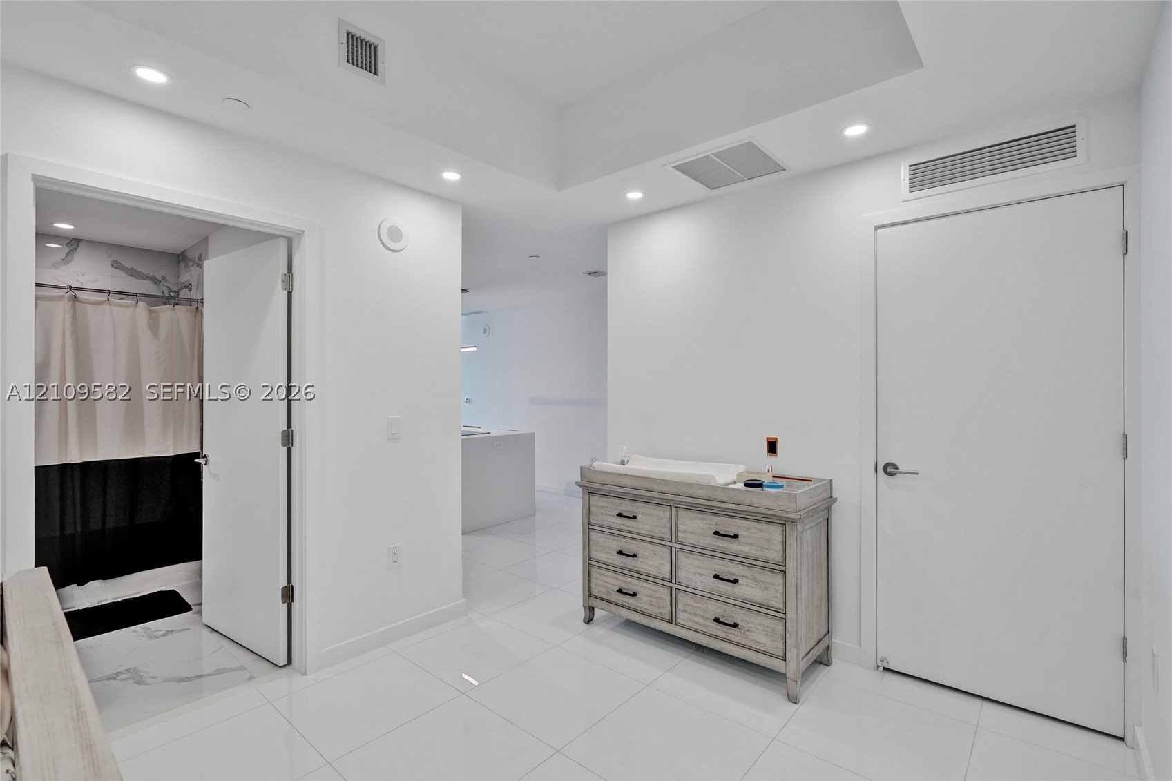 851 NE 1st Ave #3506, Miami FL 33132