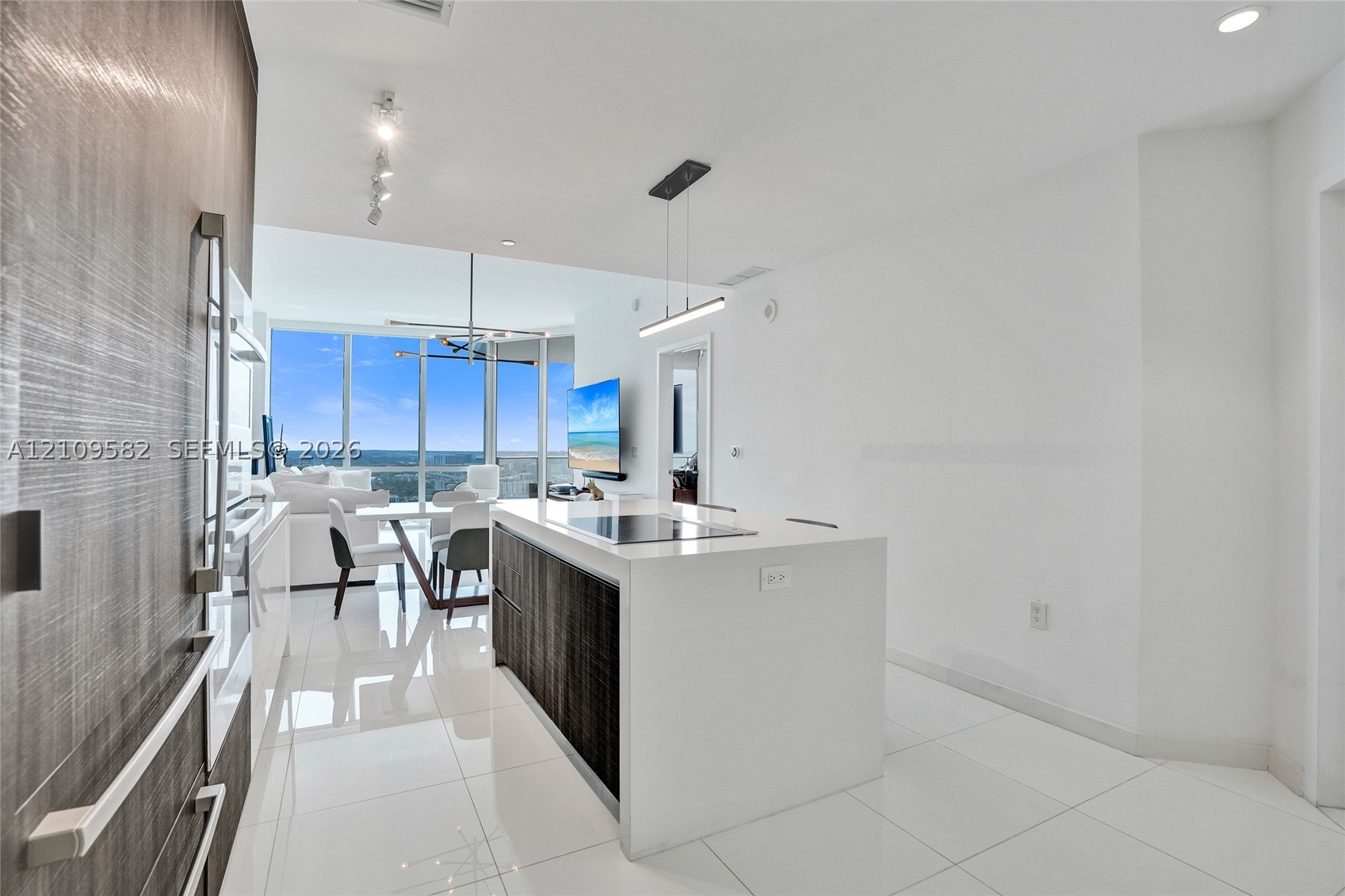 851 NE 1st Ave #3506, Miami FL 33132