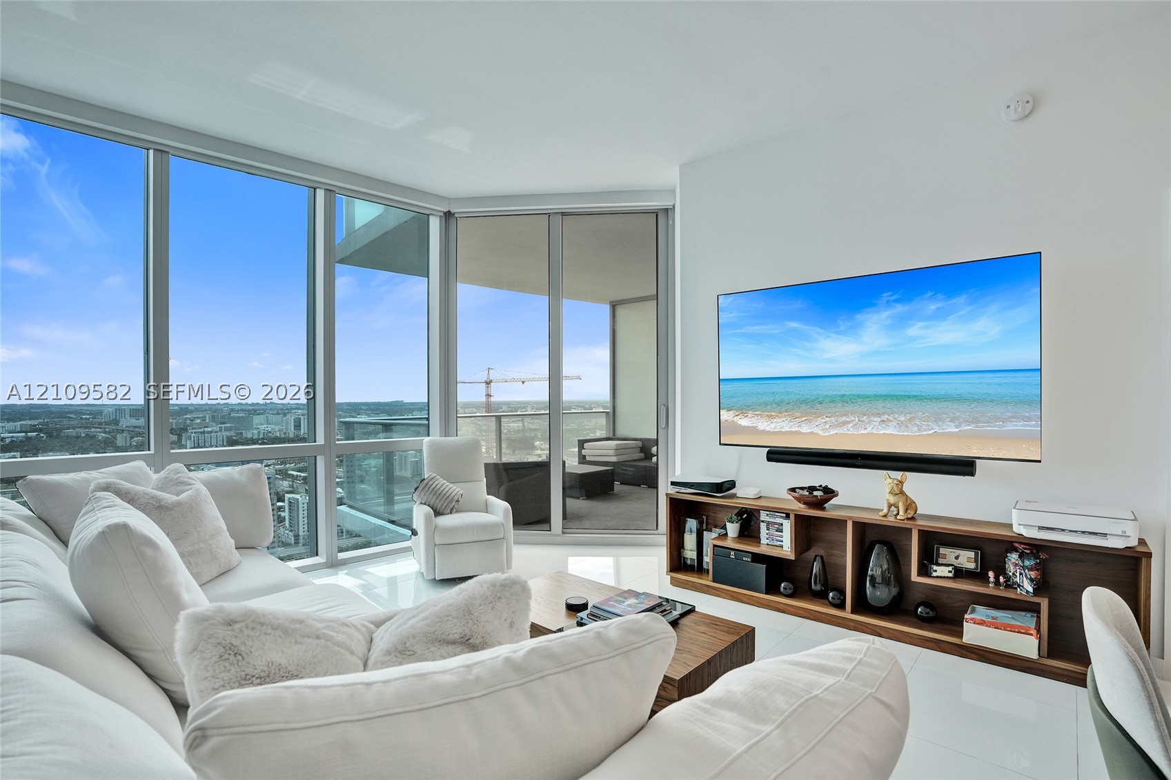 851 NE 1st Ave #3506, Miami FL 33132