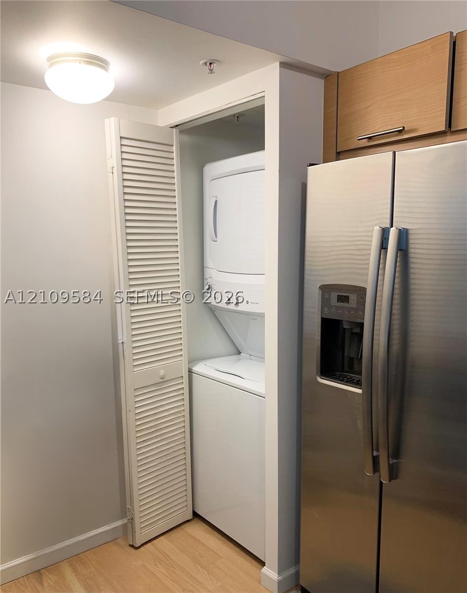 31 SE 5th St #1608, Miami FL 33131