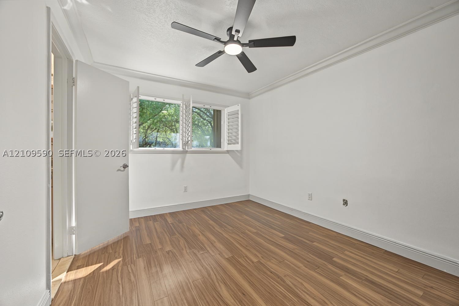 7715 SW 122nd St, Pinecrest FL 33156